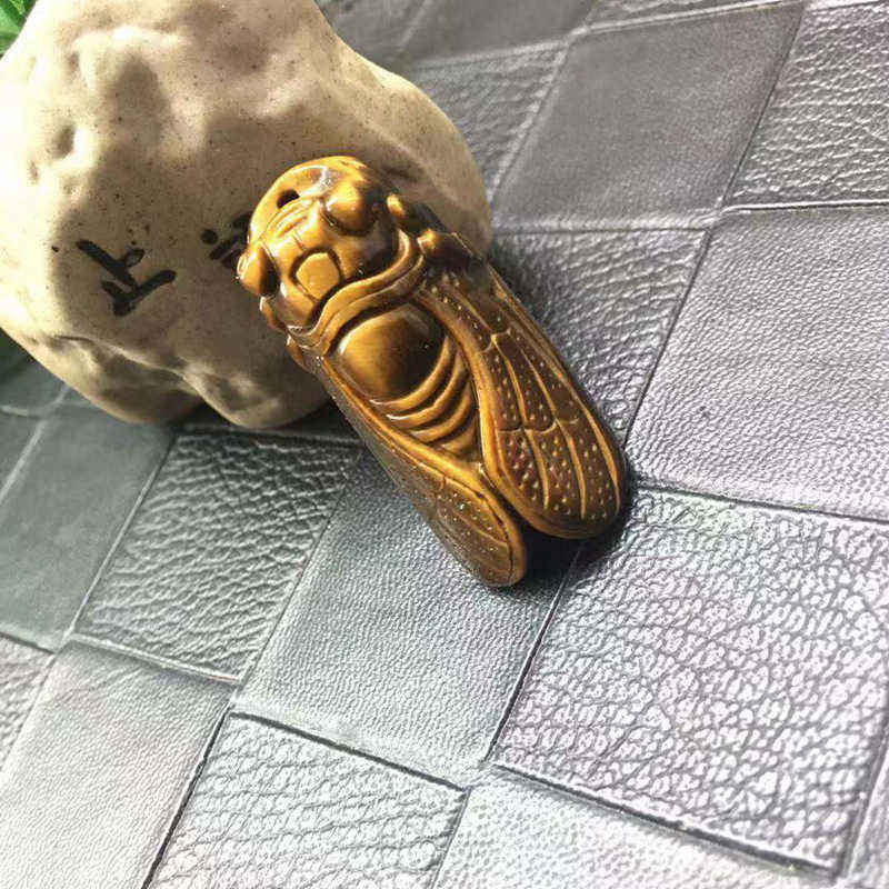 Natural Tiger’s Eye Stone Carved Cicada Quartz Crystal Stone Pendant Healing