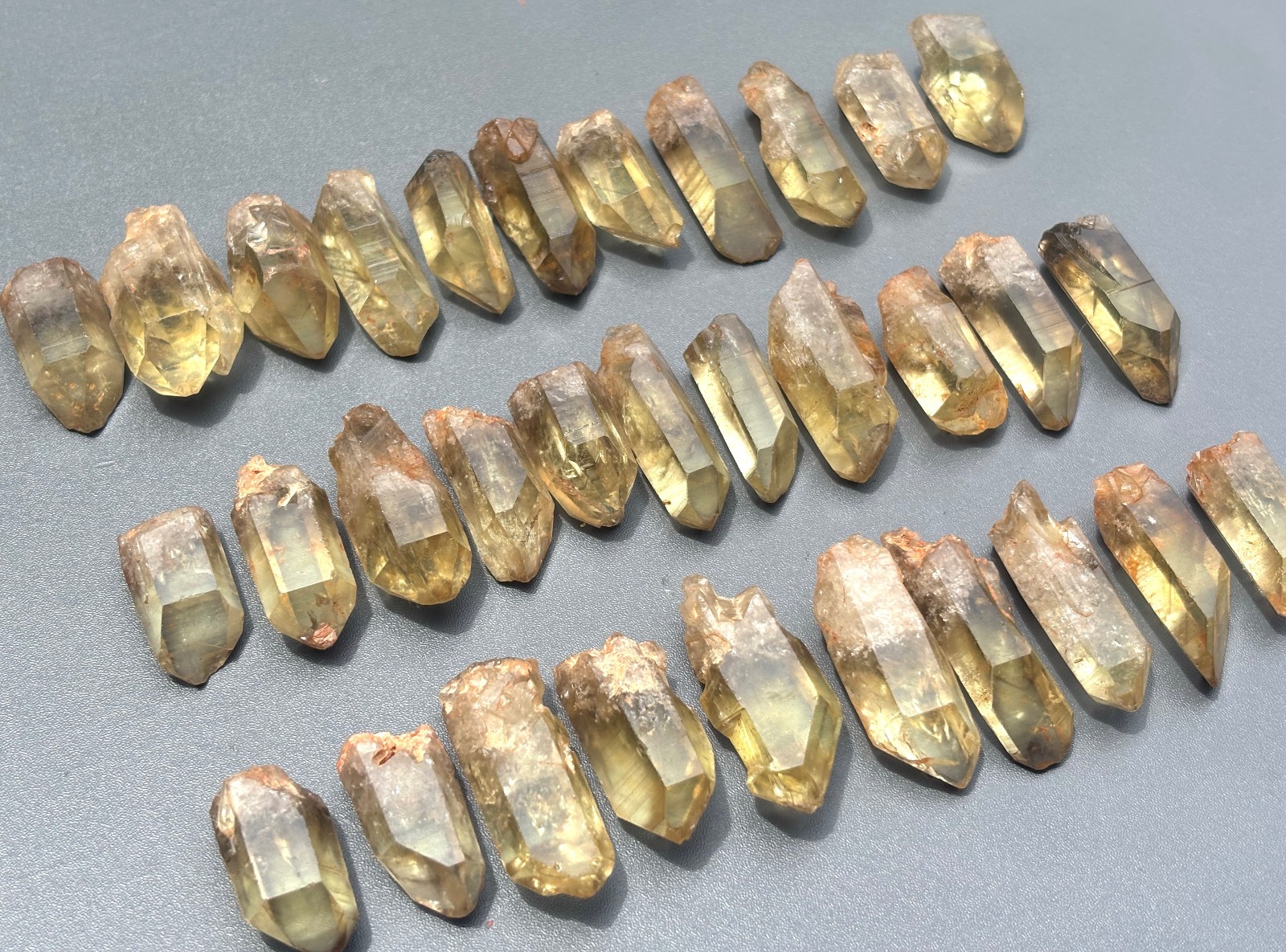30pcs Tibet Himalayan Smoky Citrine Rough Quartz Crystal Point Wand Specimen