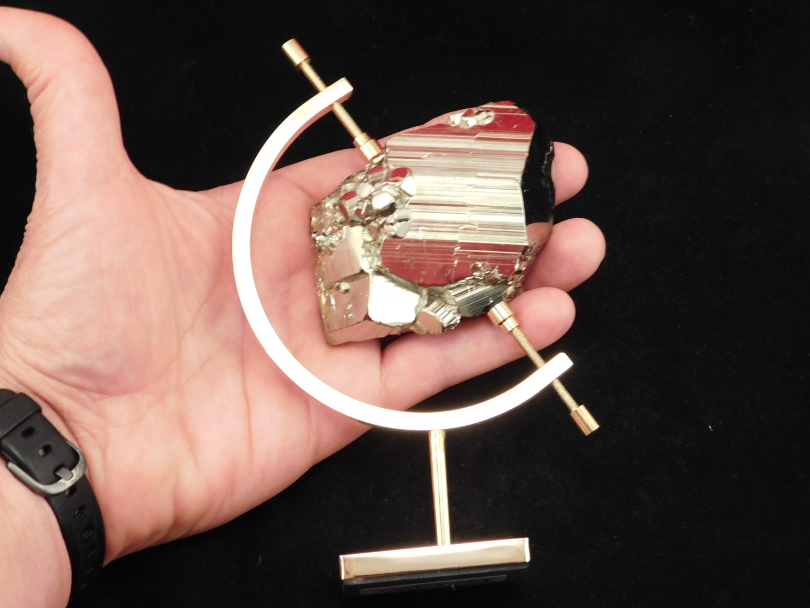 Display Stand Caliper Type Adjustable Large Size Brass/Gold Color