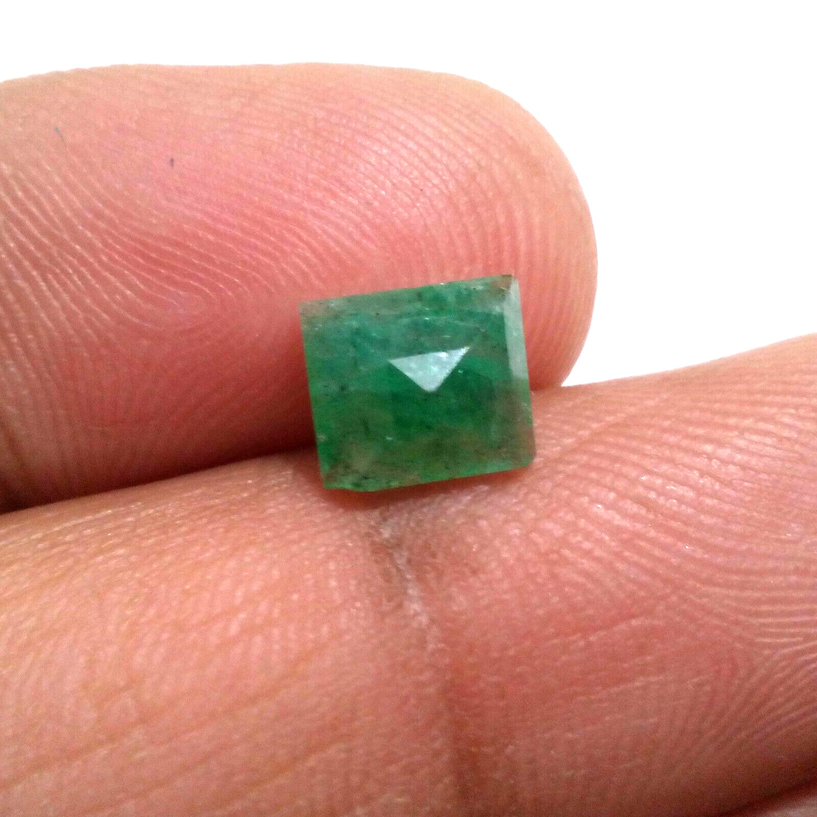 Natural Green Zambian Emerald Octagon Shape 1.70 Crt Top Faceted Loose Gemstone