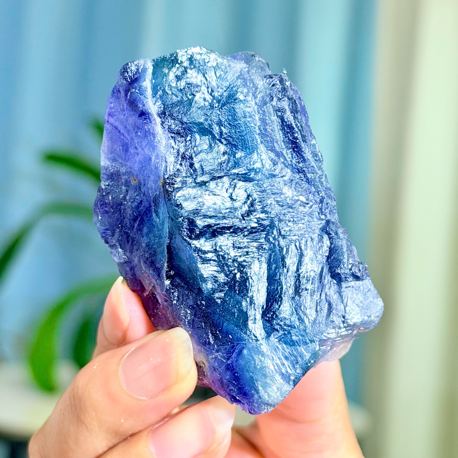 156G Rare transparent purple cubic fluorite mineral crystal sample/China