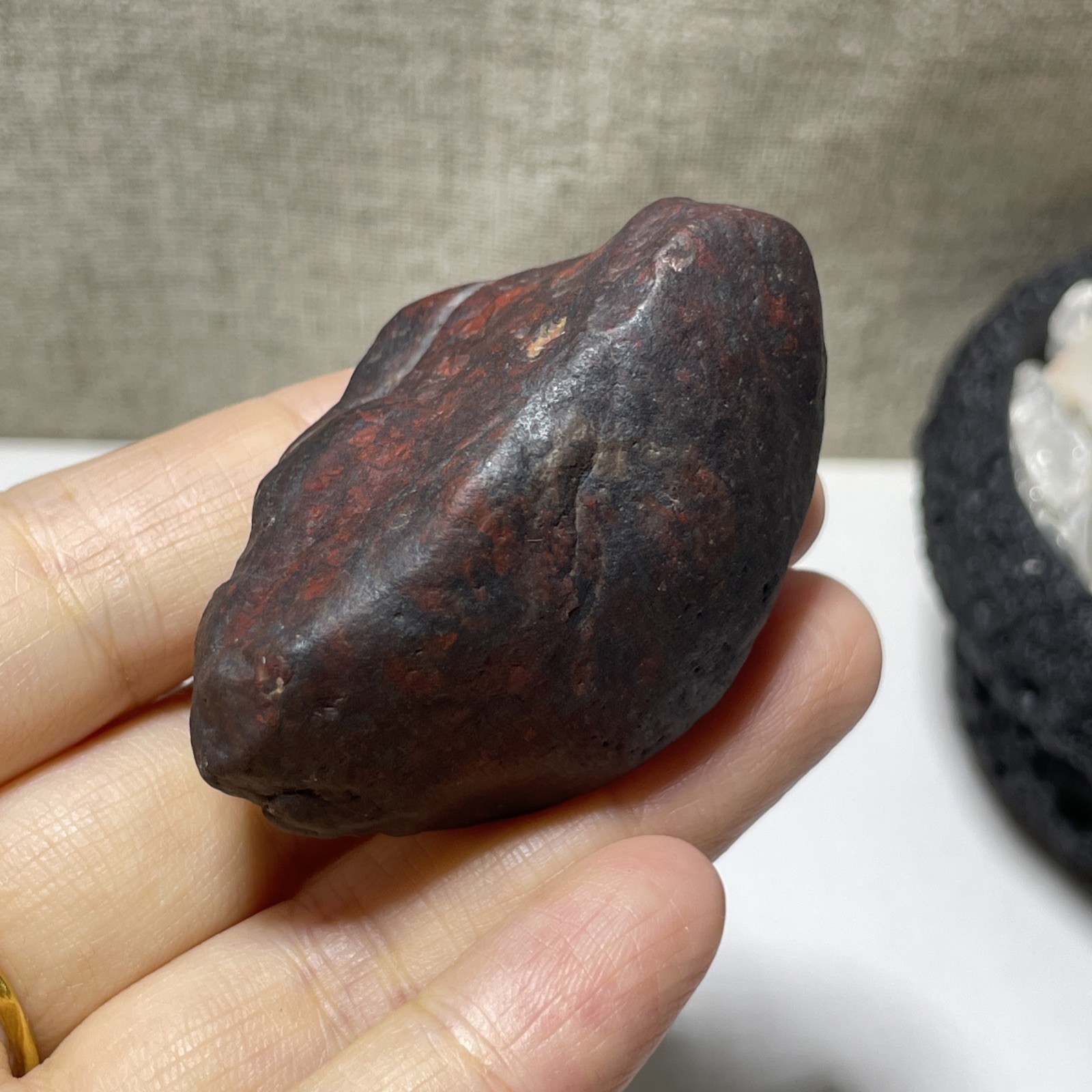 62g Natural Iddingsite meteorite specimen raw stone from China a2212