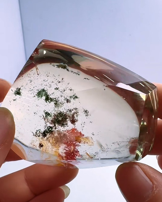 66*57*34mm Natural Color Garden Quartz Carved Palm Crystal Reiki Healing