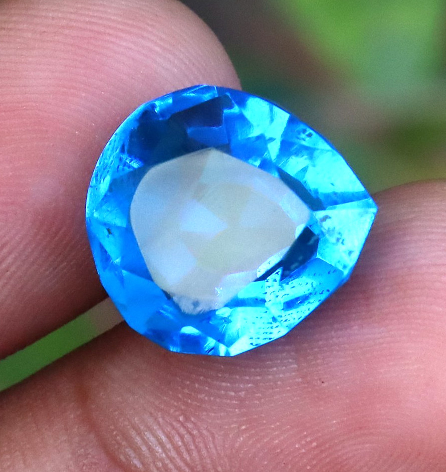 9.75 Ct AAA+ Natural Sky Blue Aquamarine Pear Cut Gemstone Certified!