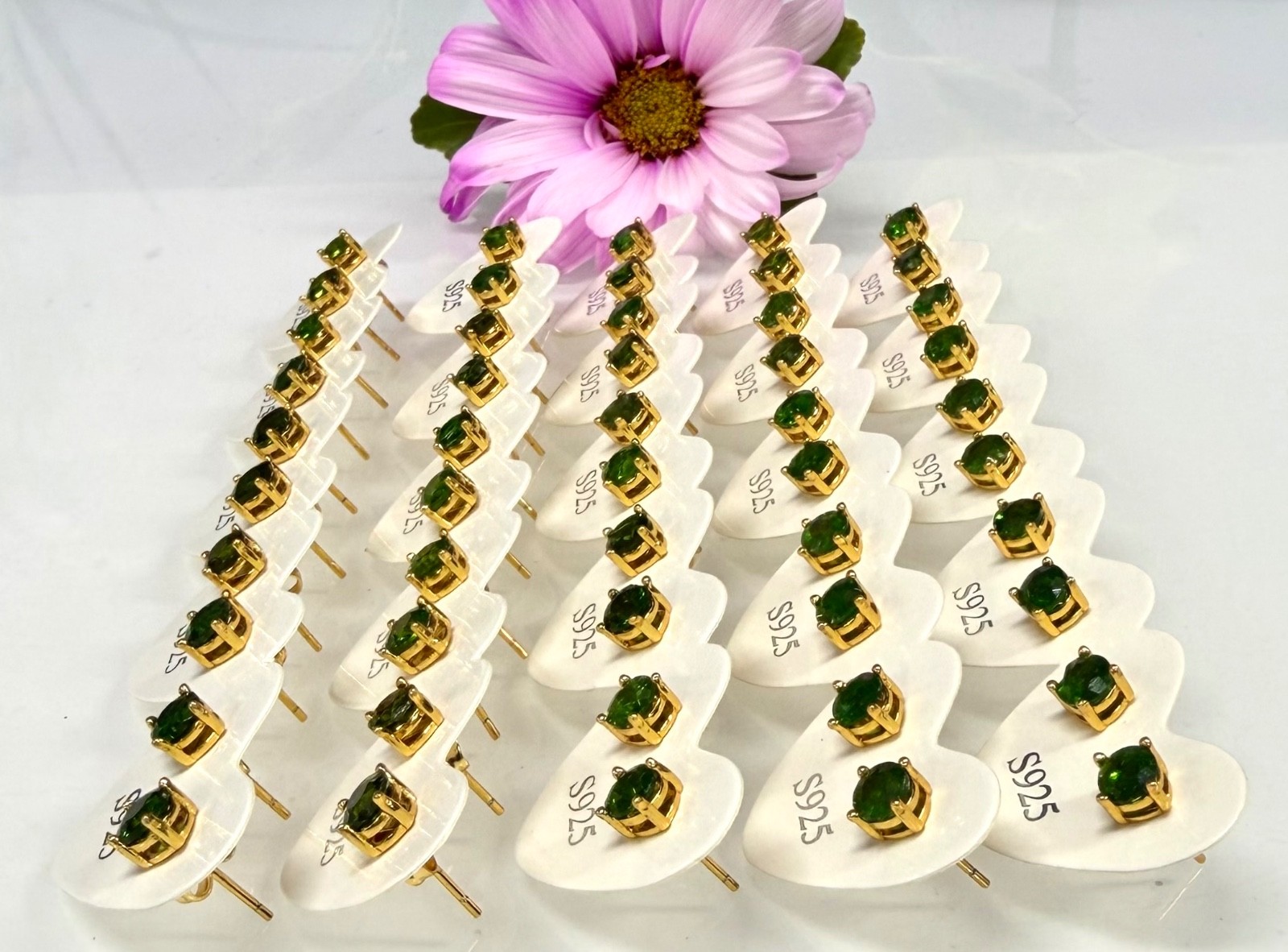 Wholesale 5 Pairs Natural Diopside Stud Earring 5mm