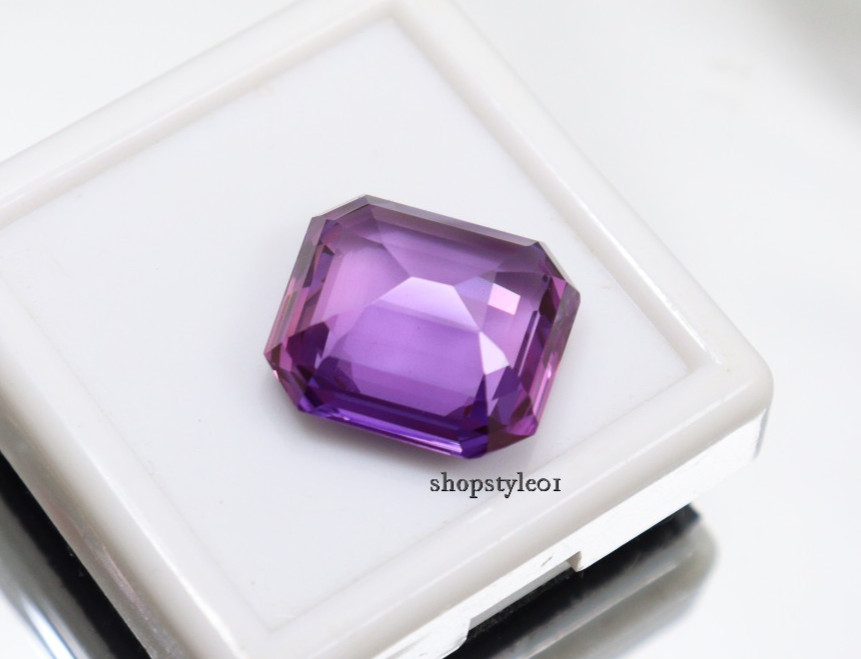 Natural Purple Amethyst 15.40 Ct – Radiant Cut Loose Gemstone (14.6 × 15.7 × 7.0