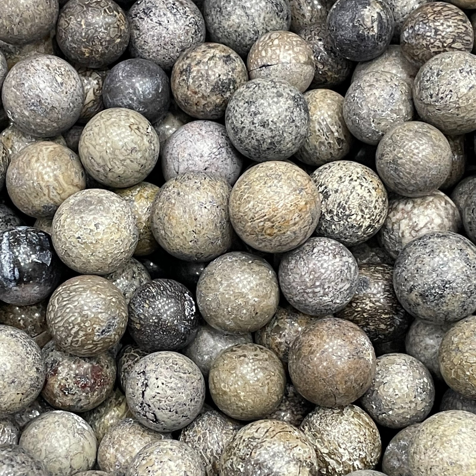 40pcs Awesome! Beautiful stone polished Ball Sphere collection Madagascar21-26mm