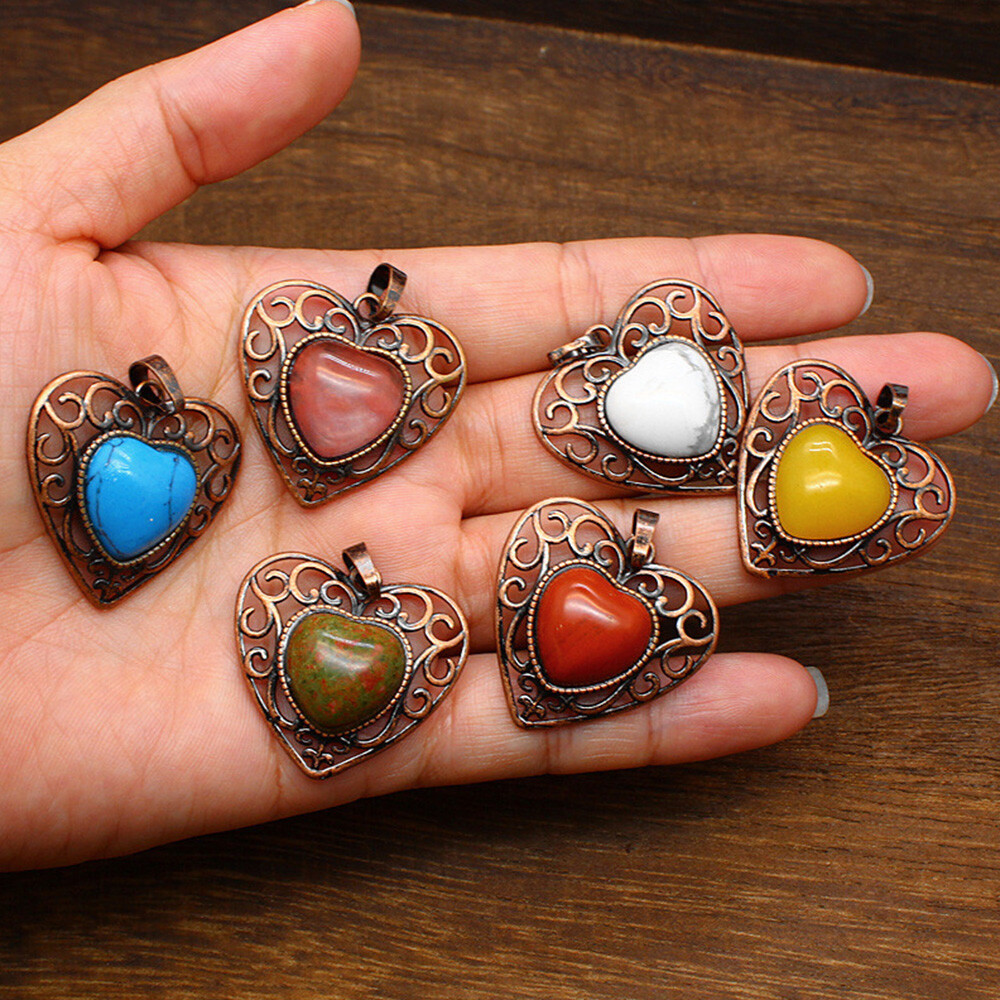 Natural Chakra Crystal Hollow Heart Bead Pendants Quartz Gemstone Healing Amulet