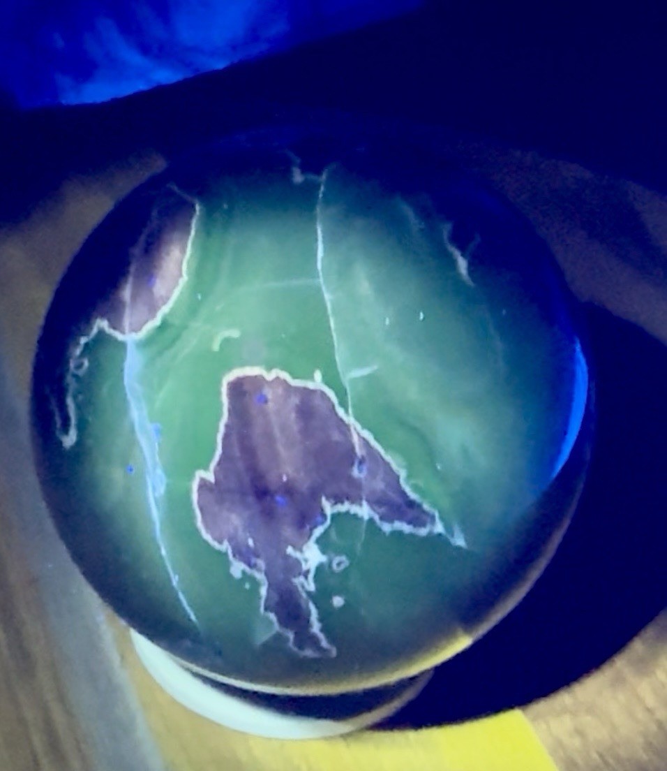 Football Agate Sphere 75mm/600g