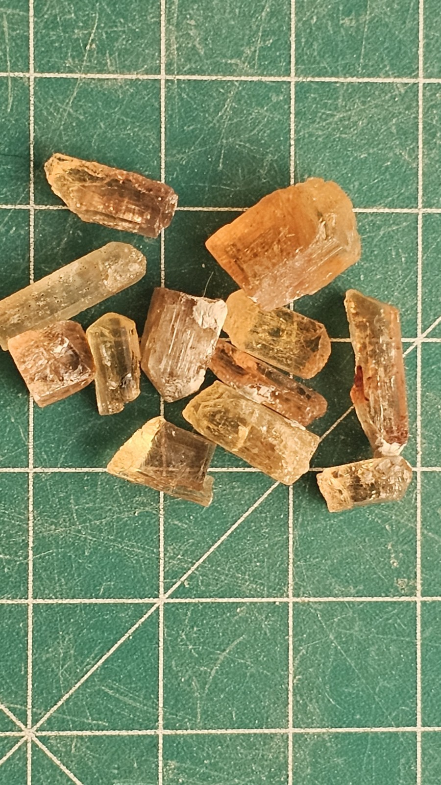 Large Lot Herkimer Diamond Quartz Double Terminated And Imperial Topaz