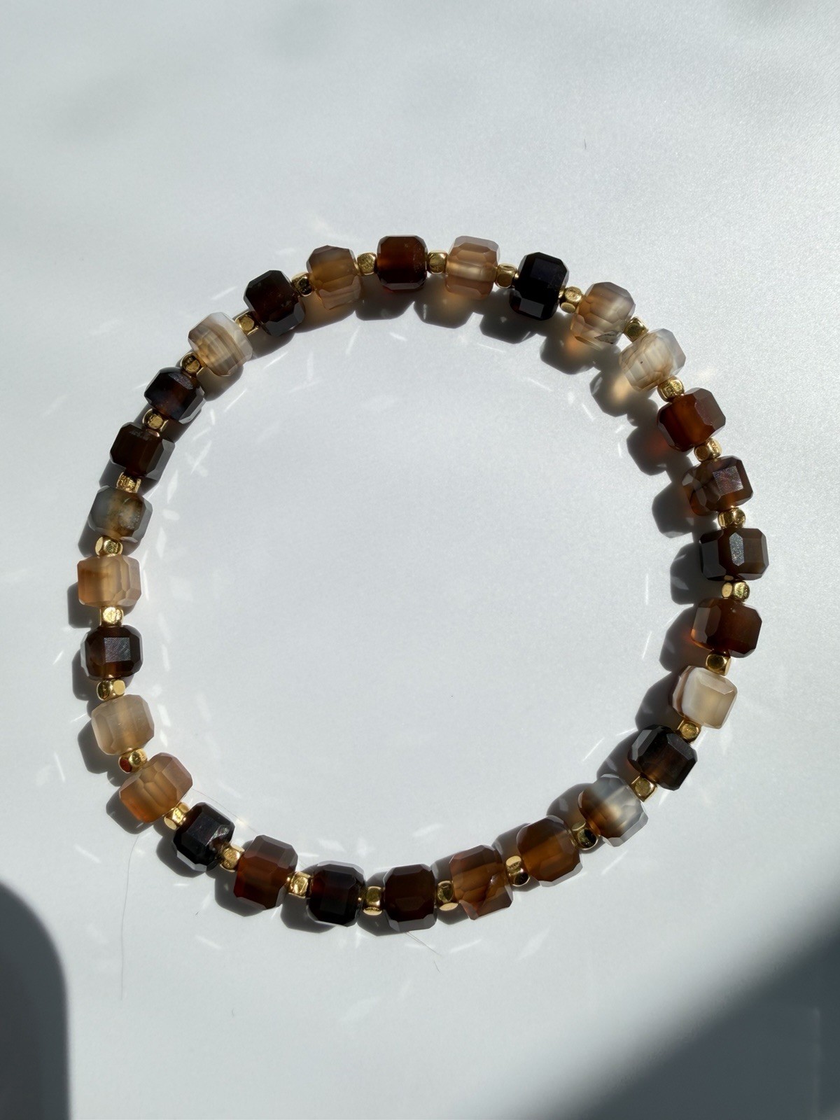 Botswana Banded Agate Faceted Cube Stretch Bracelet – Warm Neutral Tones 6mm
