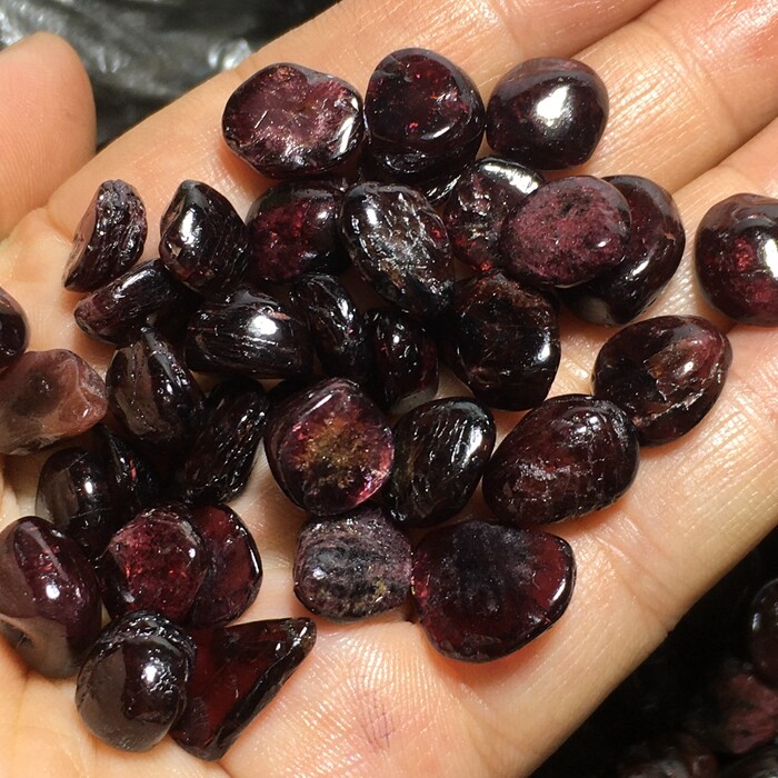 50g Natural Garnet Polished Tumble Little Gem stone Reiki Healing Specimen