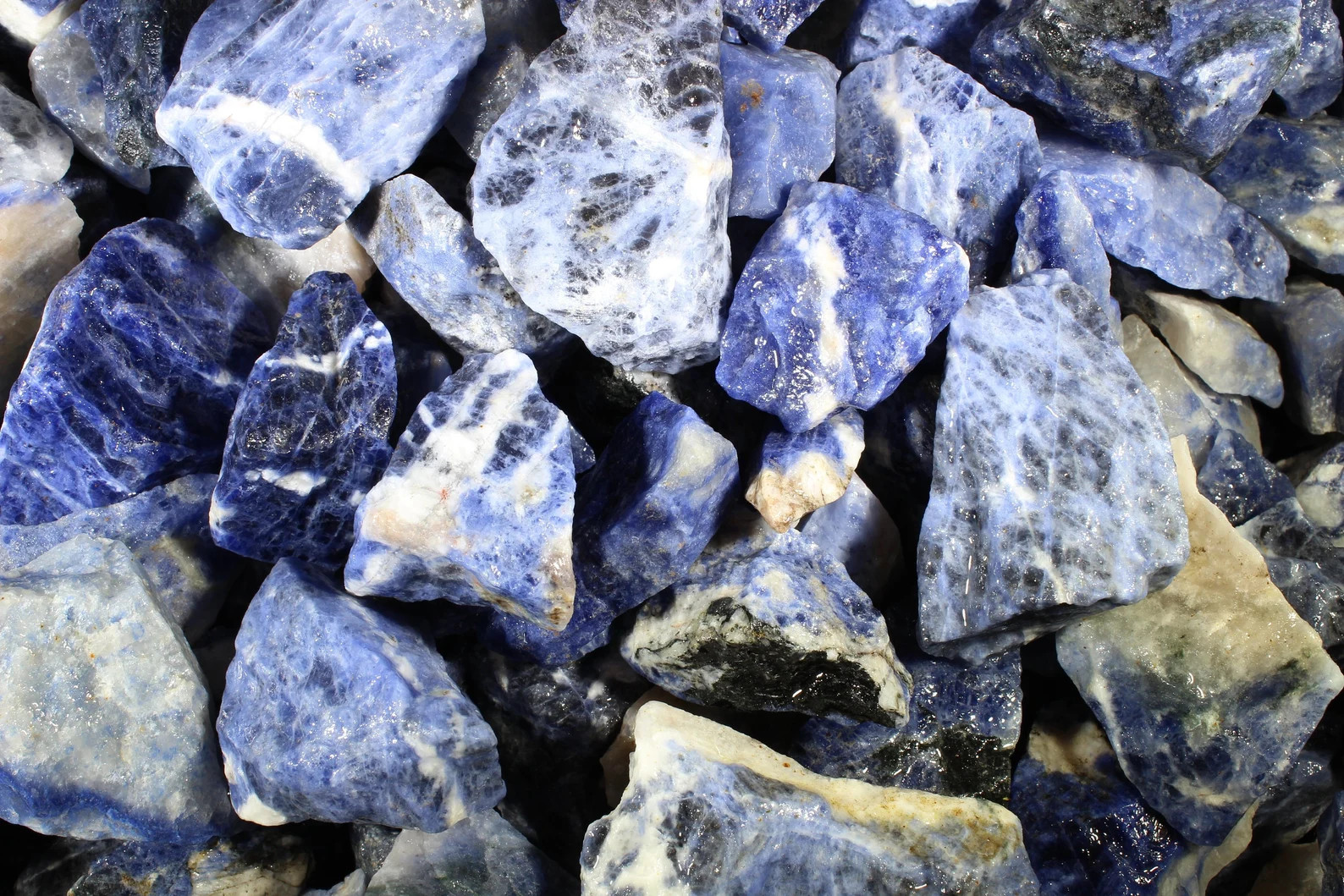 Sodalite – Rough Rocks for Tumbling – Bulk Wholesale 1LB options