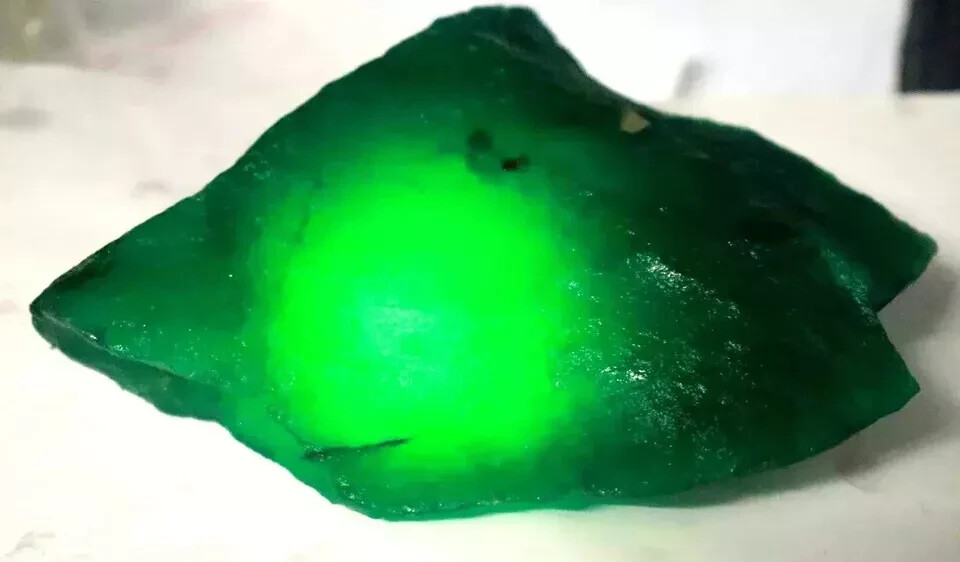2500-3000 Ct Colombian Green Emerald Rough – Natural Raw Uncut Gems Dyed