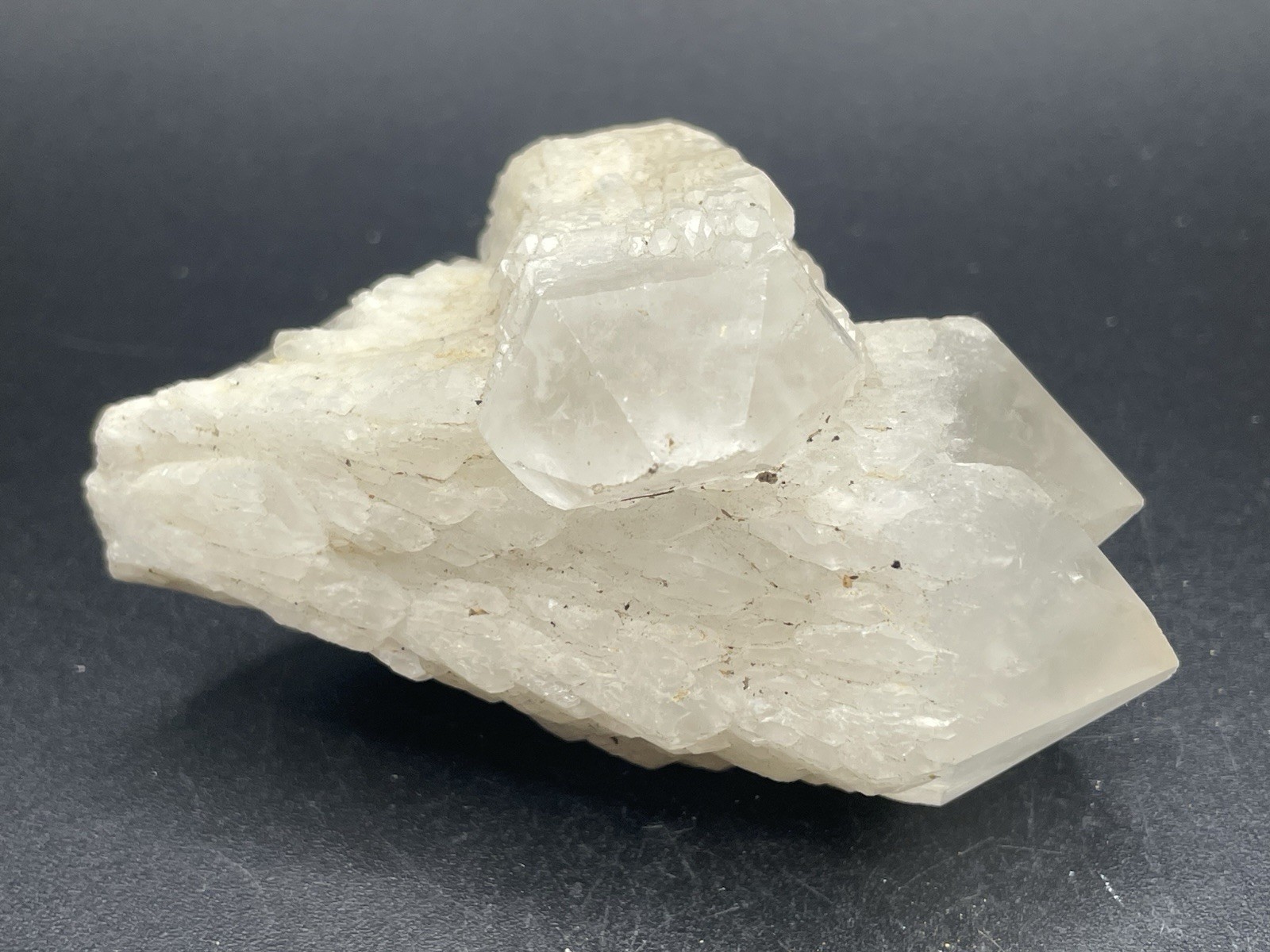 Clear Quartz Cluster 132g