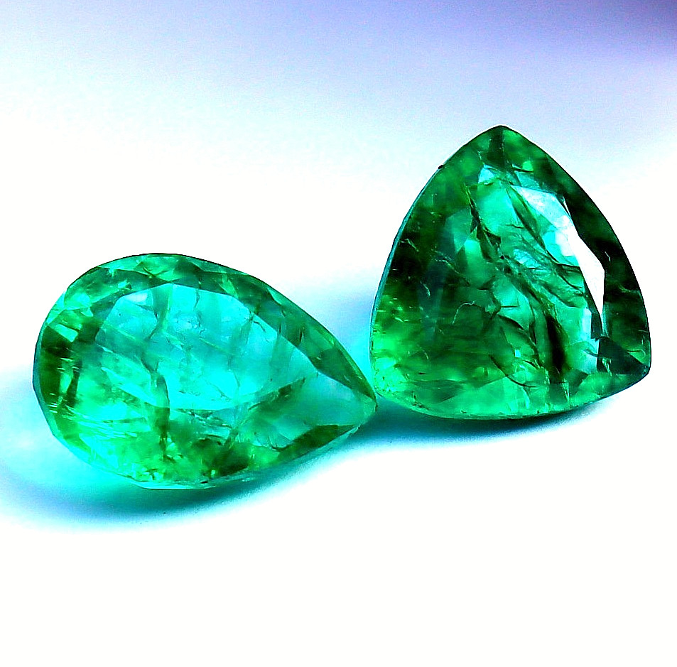 Natural Emerald 19.75 Ct 2 Pieces Pear&Trillion Shape Loose Gemstones Certified