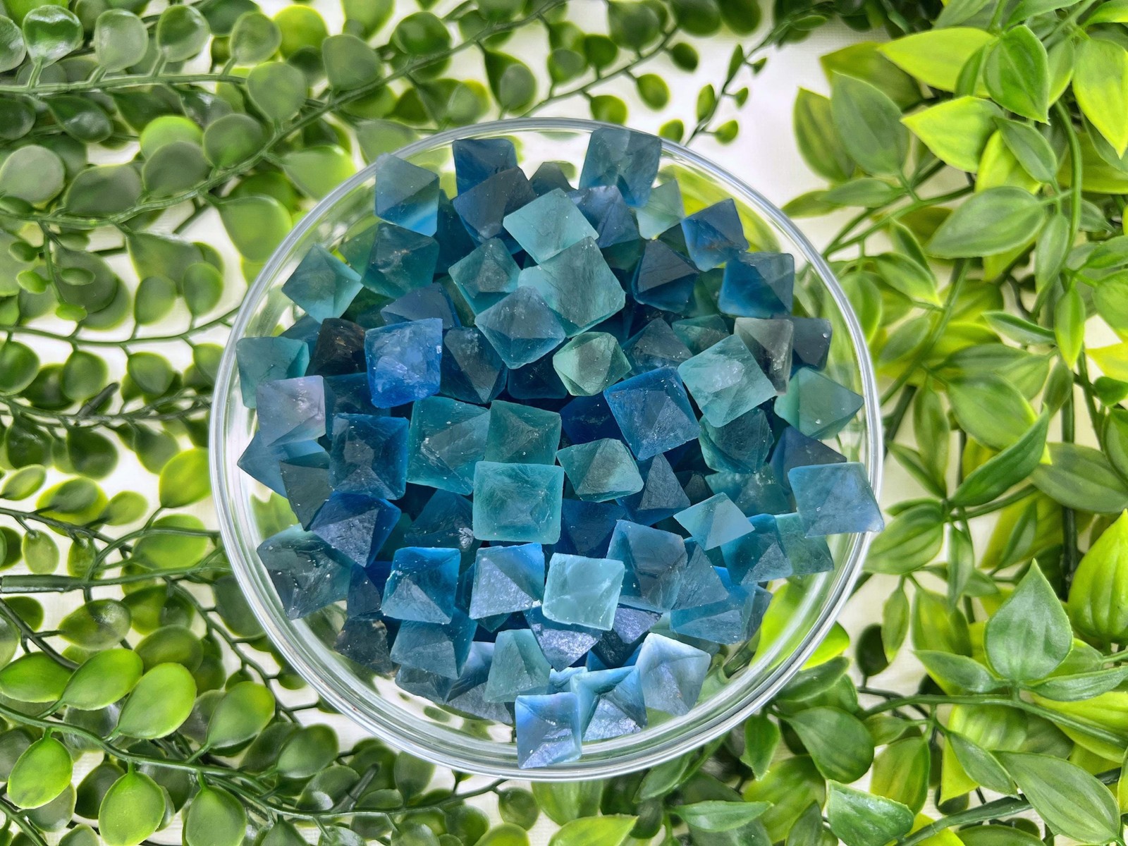 Blue fluorite octahedron – blue fluorite octahedron carving– raw blue fluorite