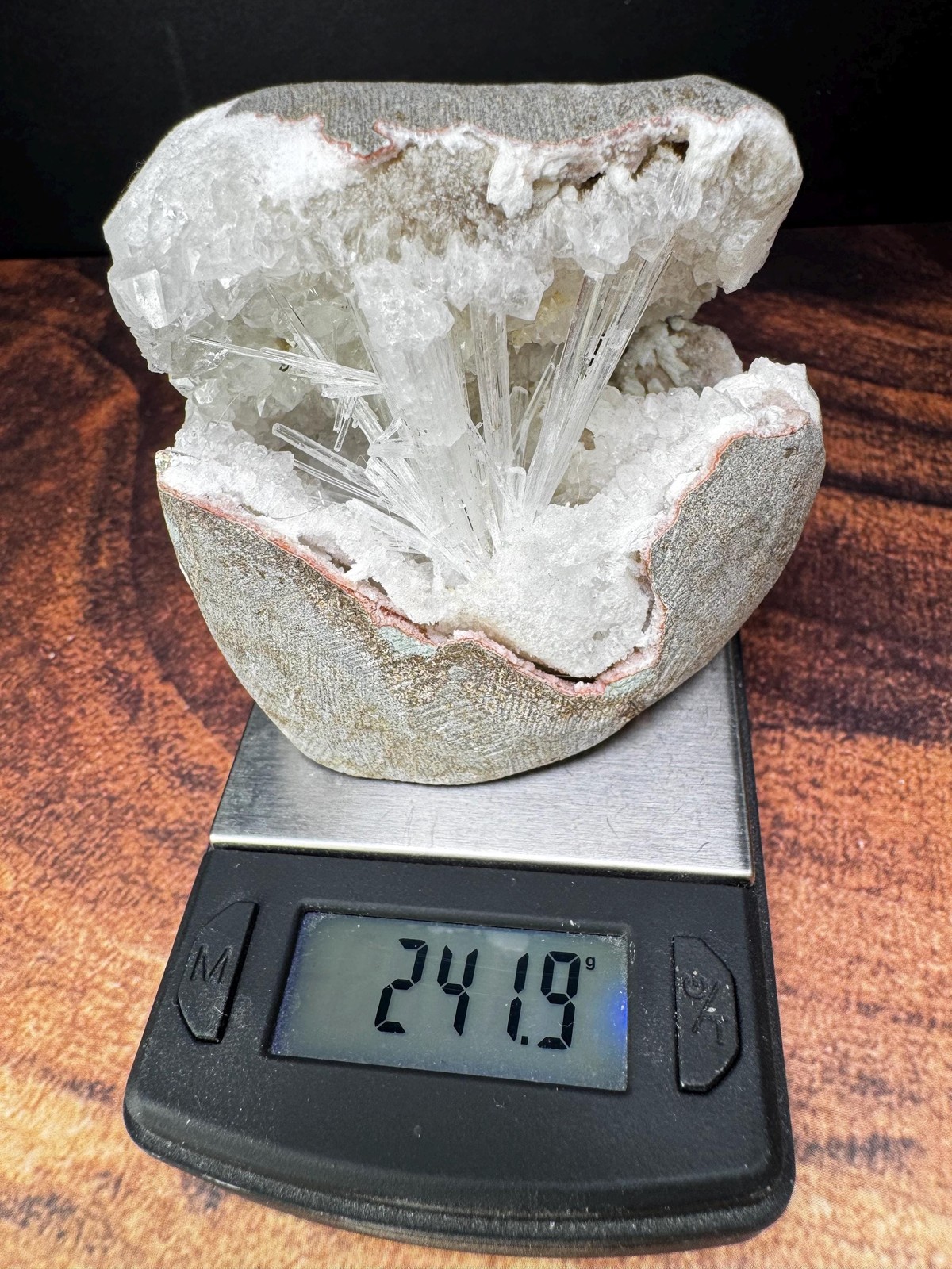 White Spray Scolecite geode from India – 241g