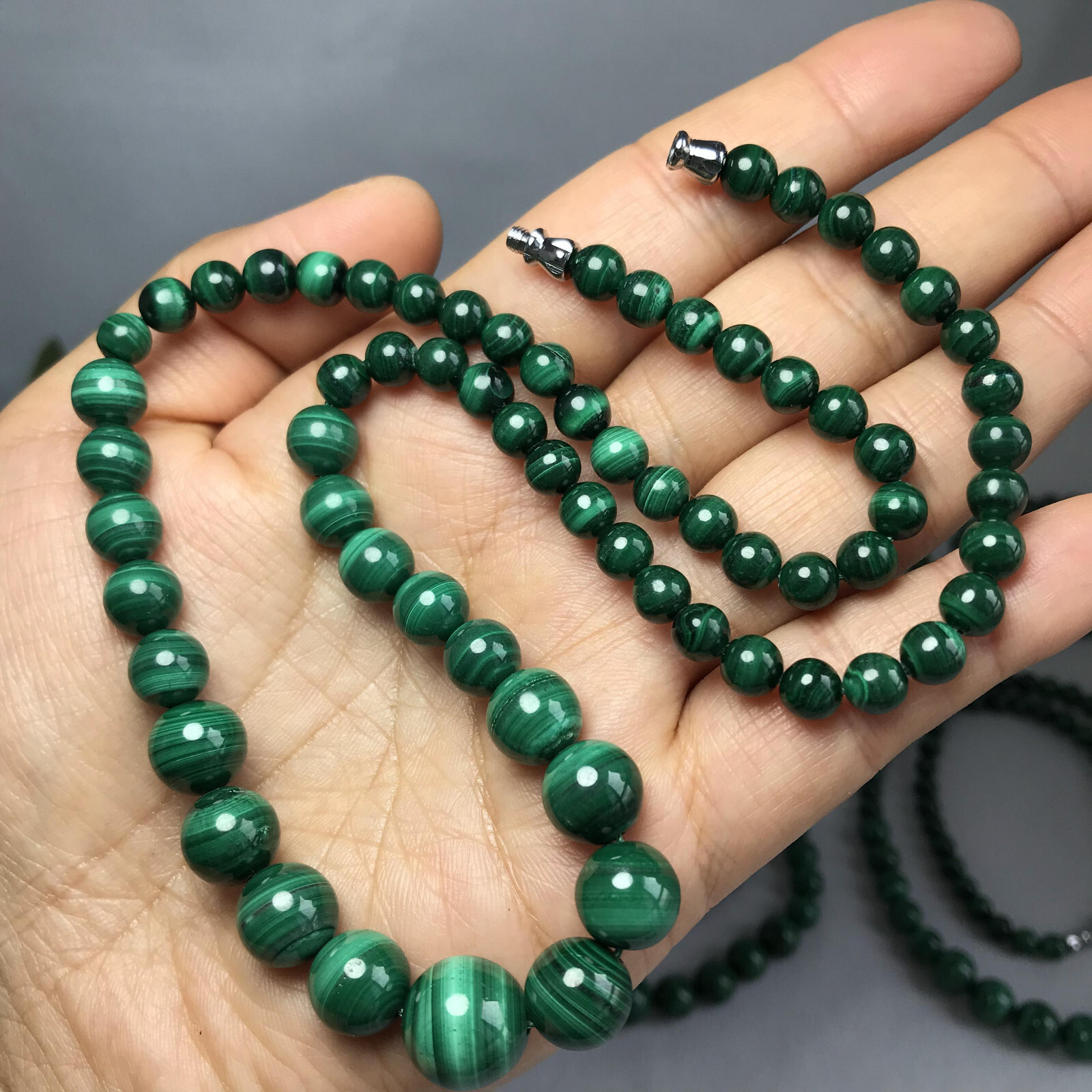 Natural malachite Tower Chain Necklace Polish Crystal sphere Specimen 6-12mm 55g