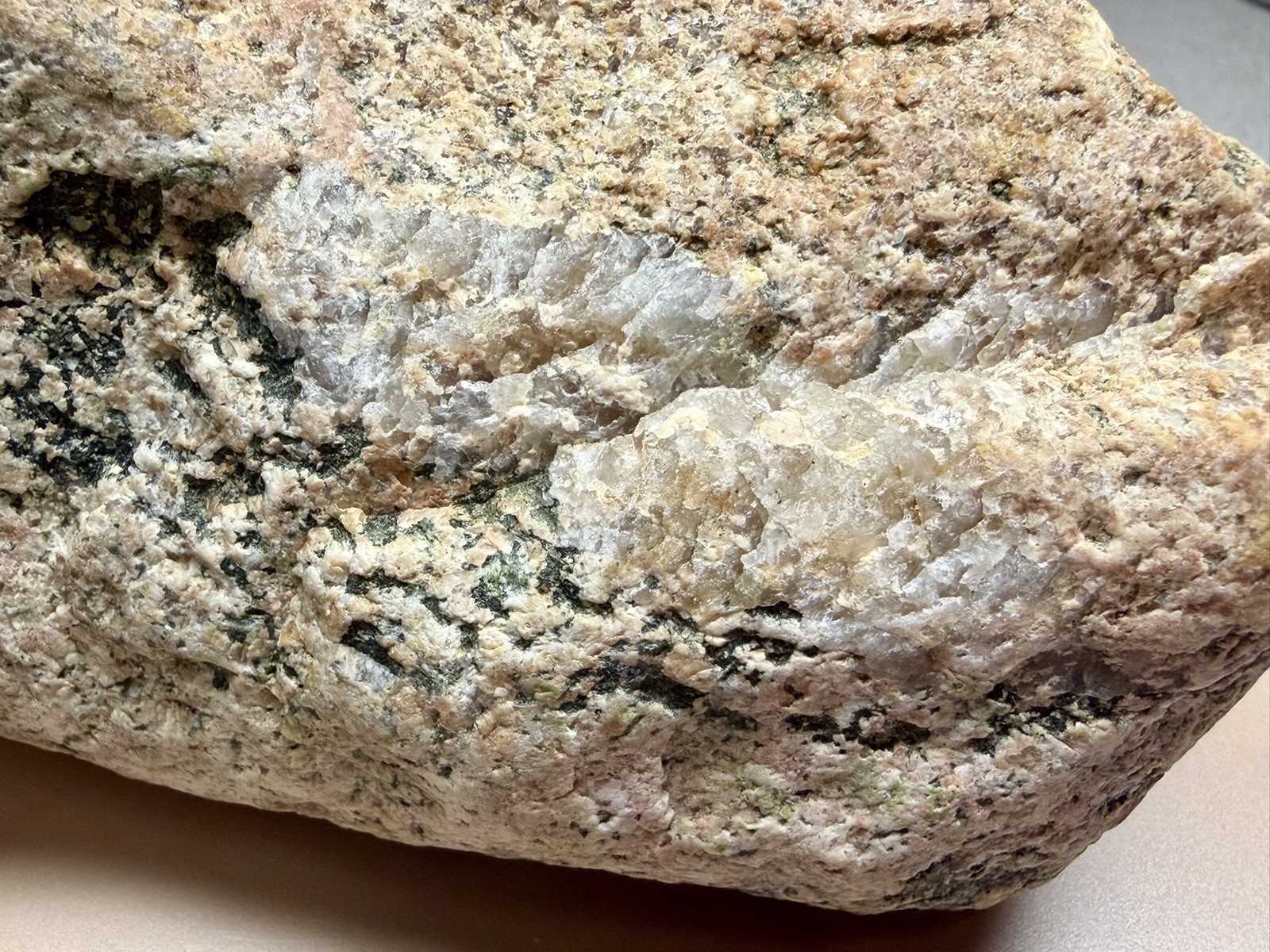 Natural Lake Michigan Rock Granite With Quartz LOOK! 👀 2lb+ READ CAREFULLY
