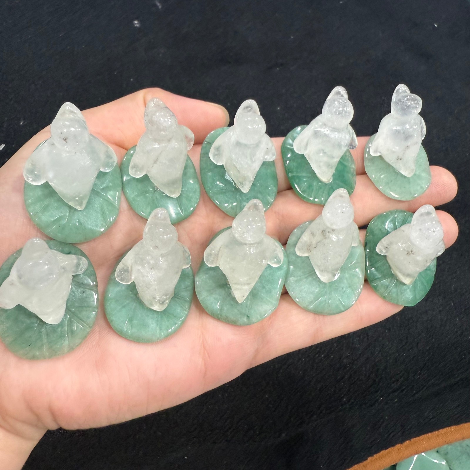10pc Natural White crystal quartz Carved Crystal Penguin Reiki healing random
