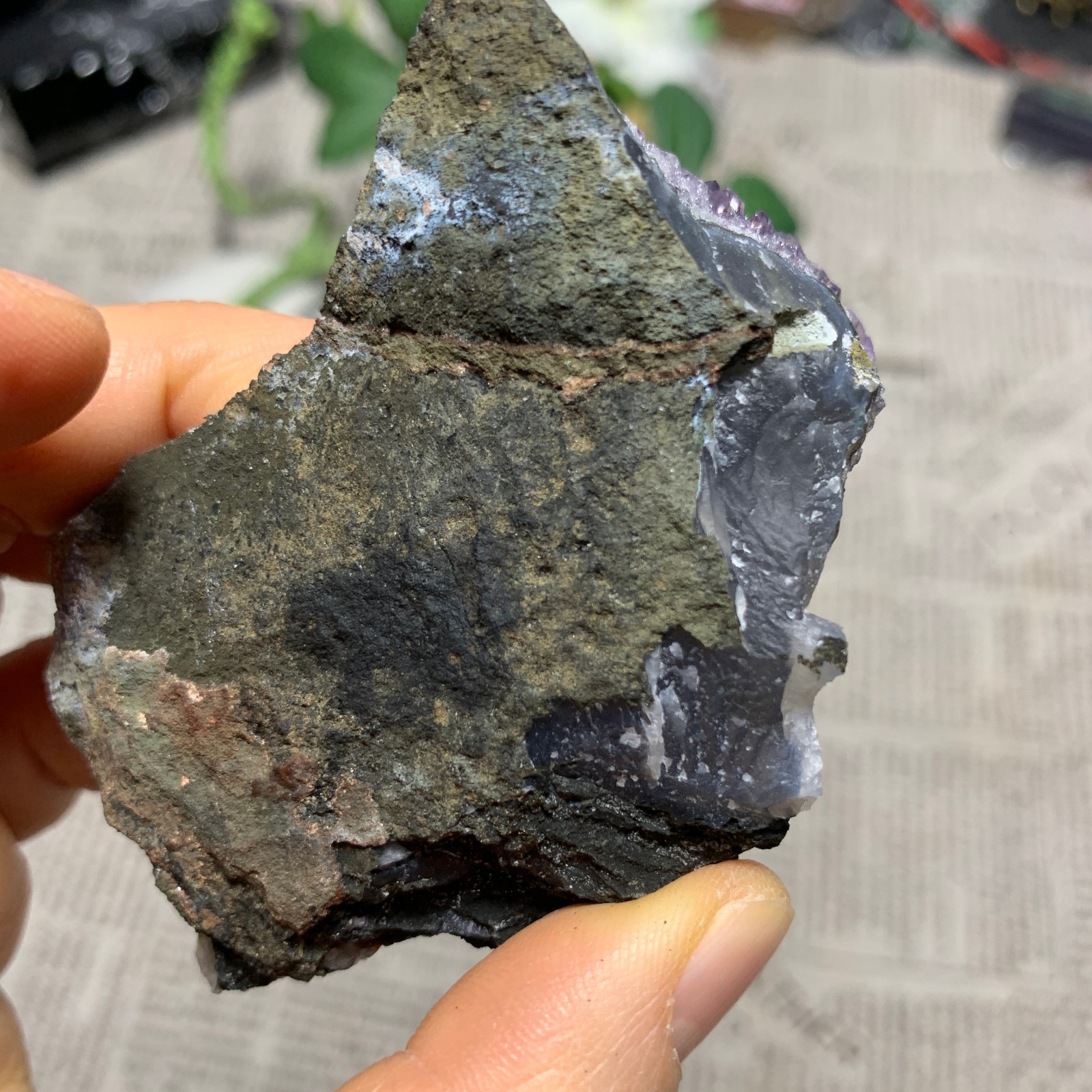 146g Natural Amethyst Geode Mineral Specimen Crystal Quartz Energy Decoration