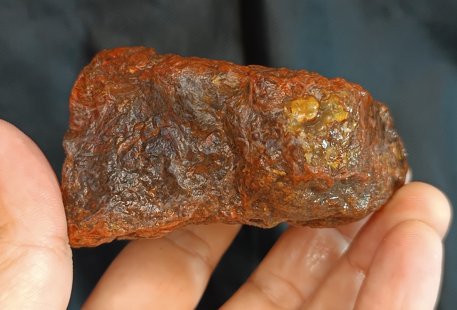 235g/0.52 lb uncut turkish plume agate stone, customs duty included