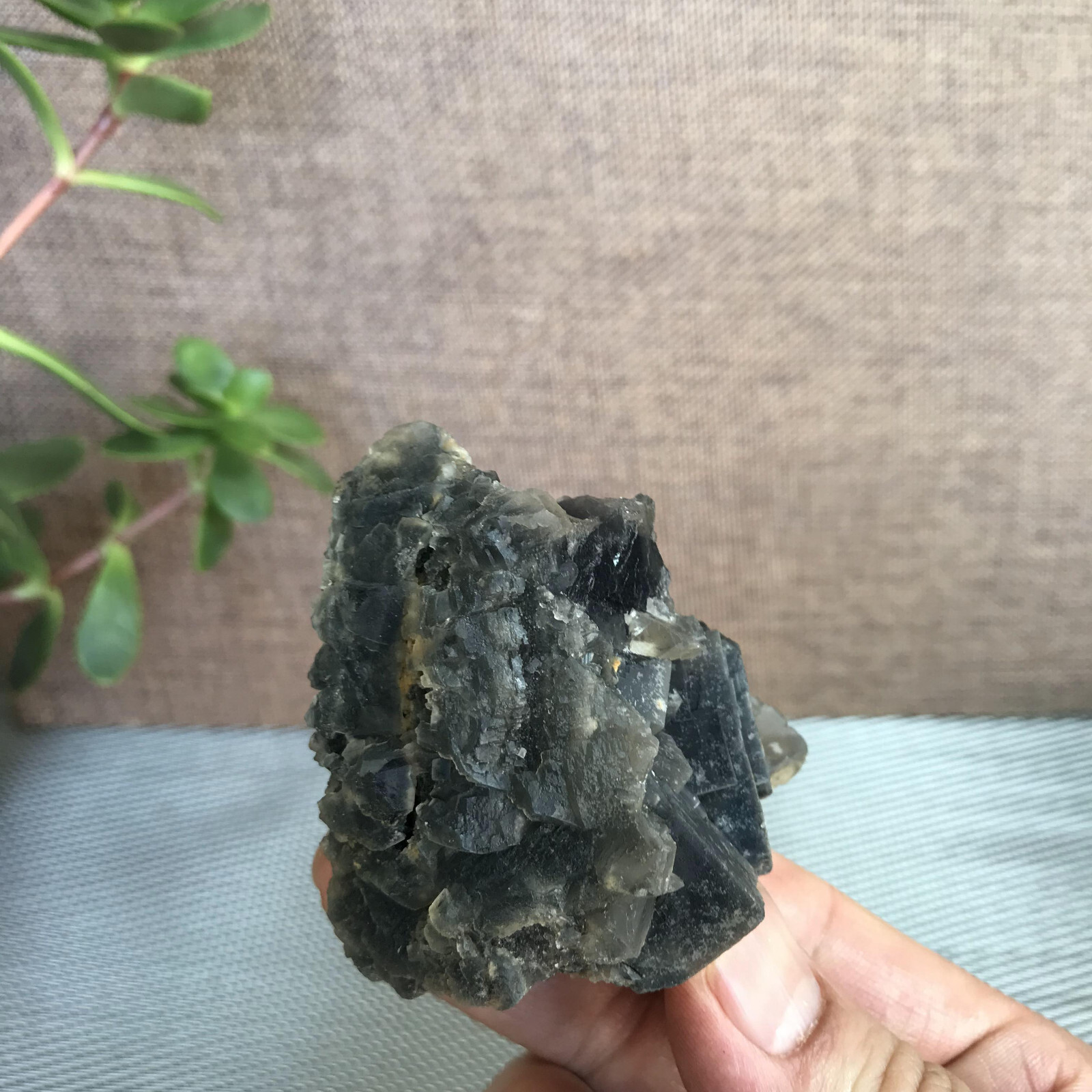 58mm NATURAL Grey Cubic FLUORITE Crystal Cluster Mineral Specimen 170g A1287