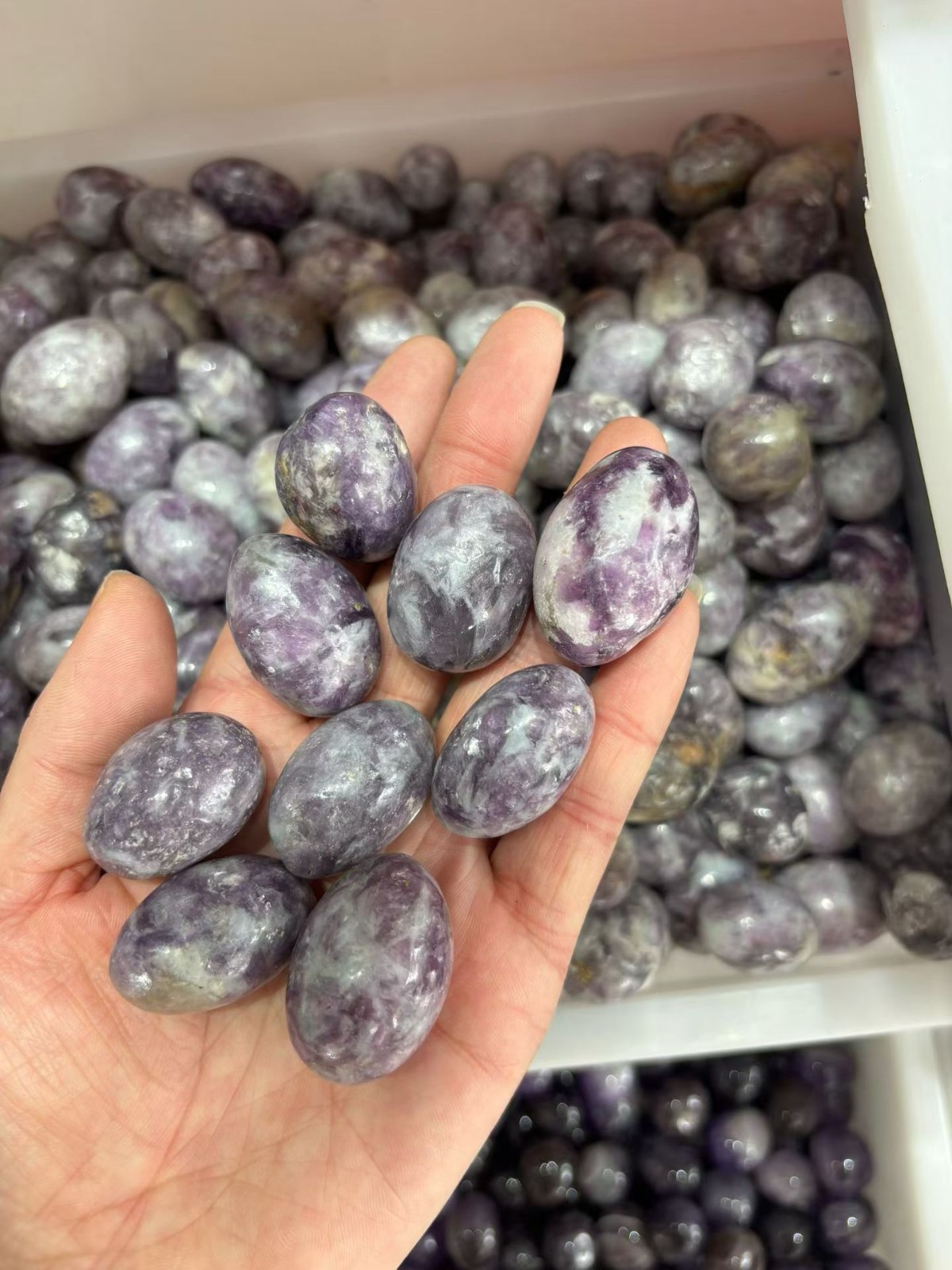 Natural lepidolite Rolling Stone, Landscape Decorative Raw Stones DIY 20-30mm