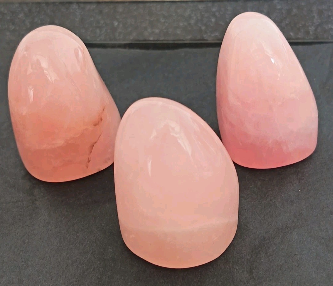 Rose Quartz Polished Crystal Freeform 50g – 100g
