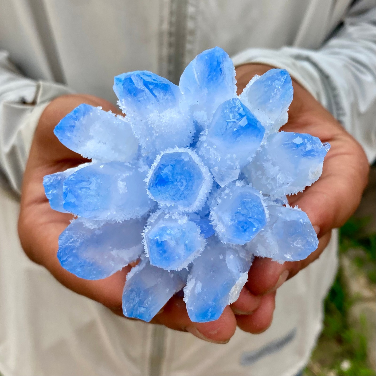 375G New Find blue Phantom Quartz Crystal Cluster Mineral Specimen Healing