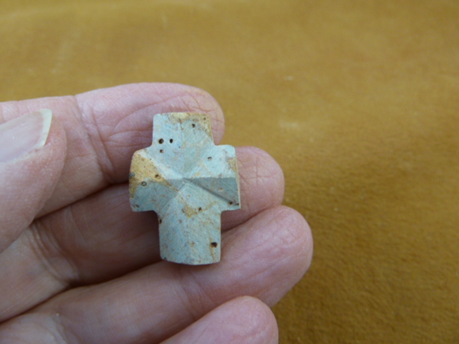 (CR597-201) 1″ Fairy Stone CHRISTIAN CROSS Staurolite Lucky Crystal charm