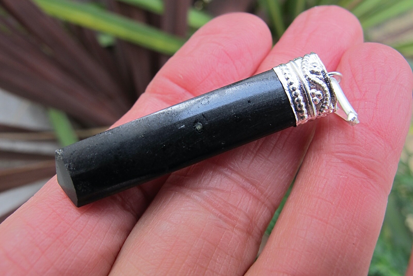Black Tourmaline Healing Pendant Crystal Pendant alloy Schorl Protection 7.5g