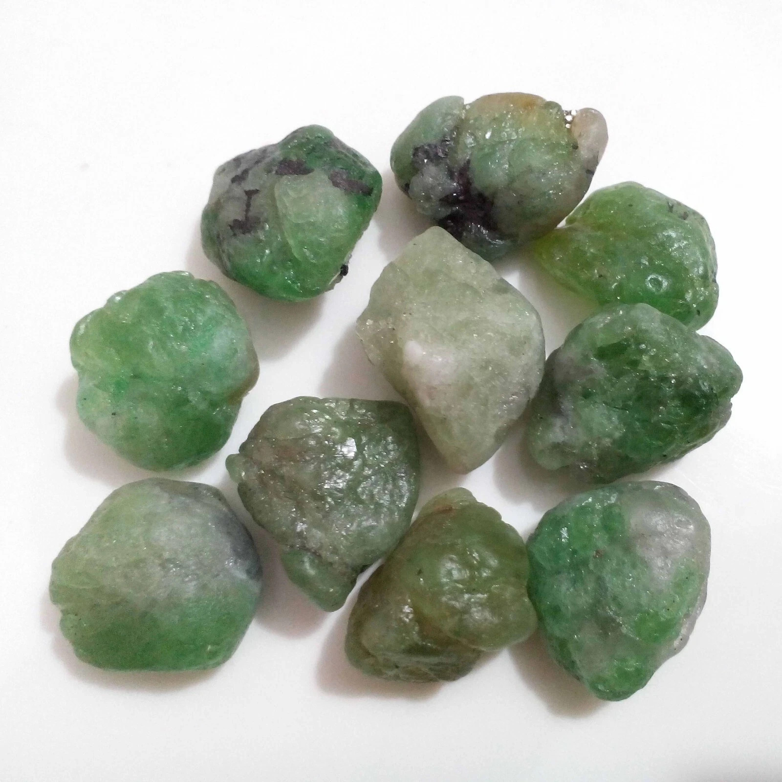 Attractive Earth Mind Tsavorite Green Garnet 10 Pcs Size 16-20 MM Rough Jewelry