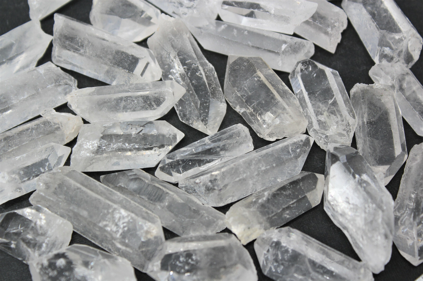 Lot of 3 LARGE Clear Quartz Point Crystals: 1″ – 1.5″ Crystal Points (US Seller)