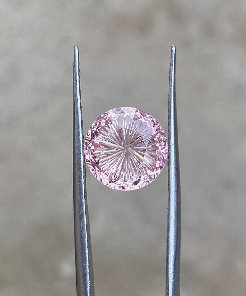 Lab Grown Padparadscha Sapphire 5 Crt Round Shape | Fantasy Cut Loose Gemstone