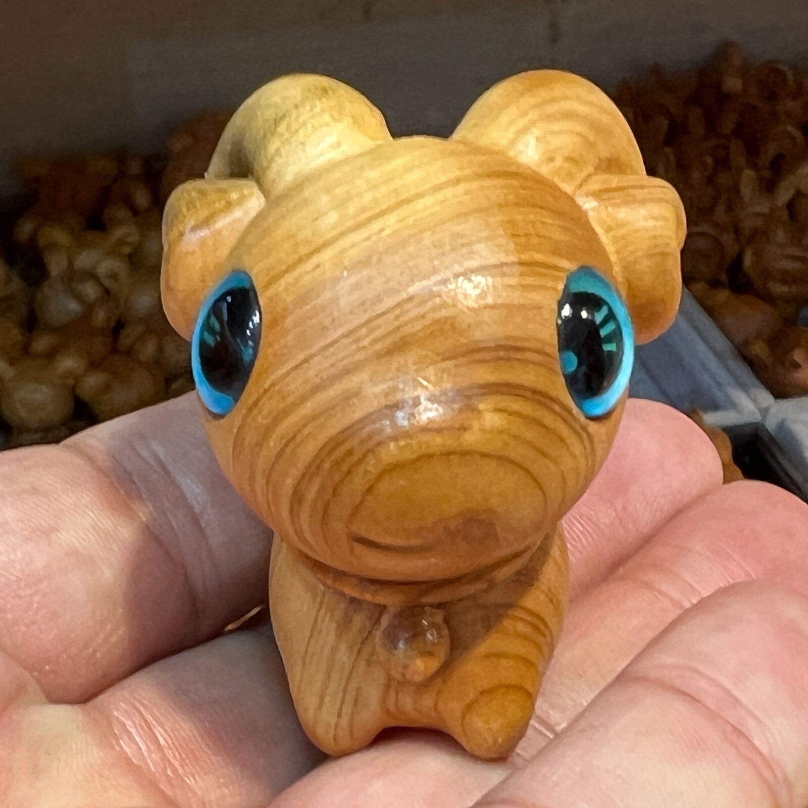 1PC Natural Thuja wood Hand Carved Cartoon Children’s gift Crystal Reiki Healing