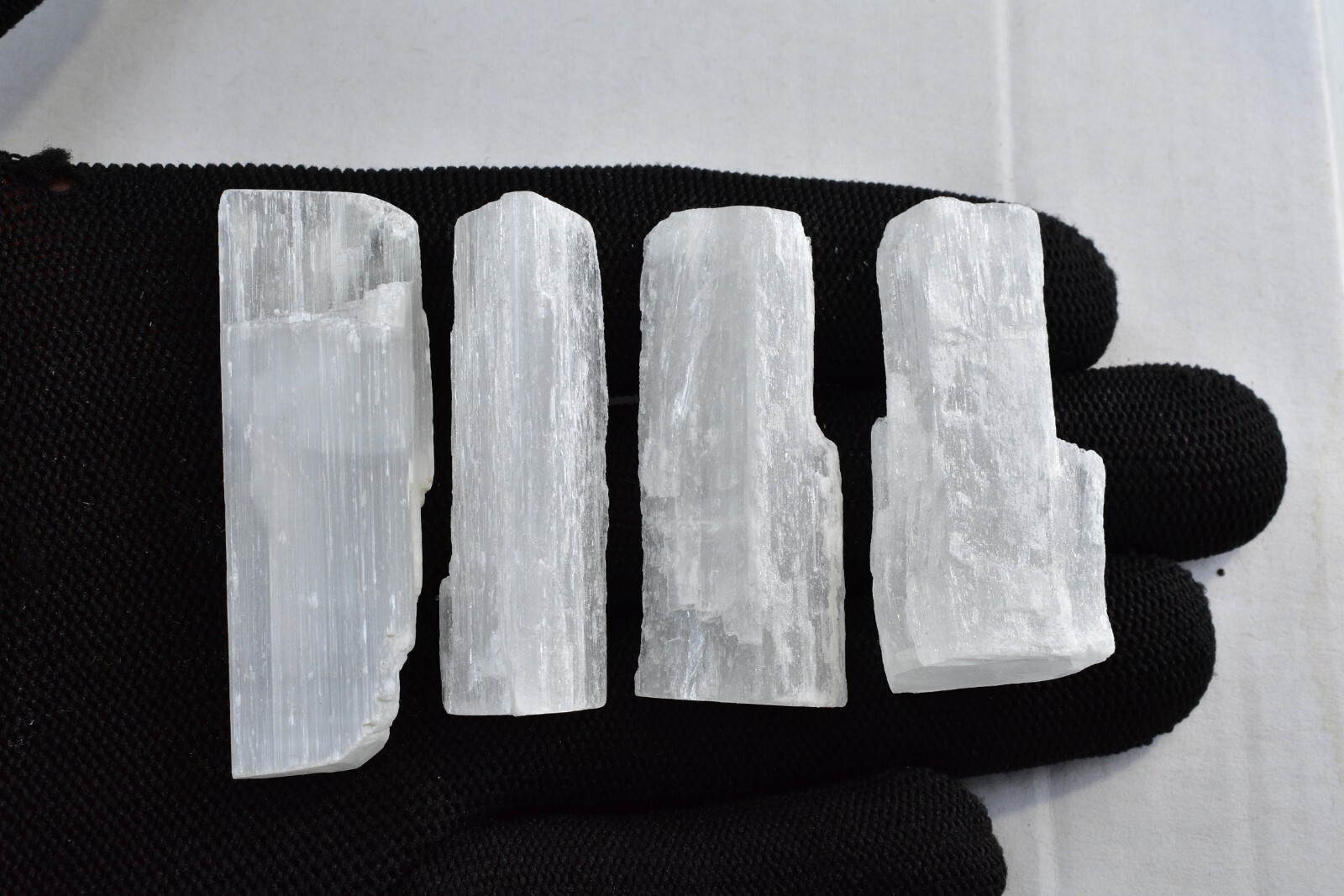 1 Selenite Crystal Wand Raw Stick 3-5cm, Quartz-Gemstone Crystal Wand Healing