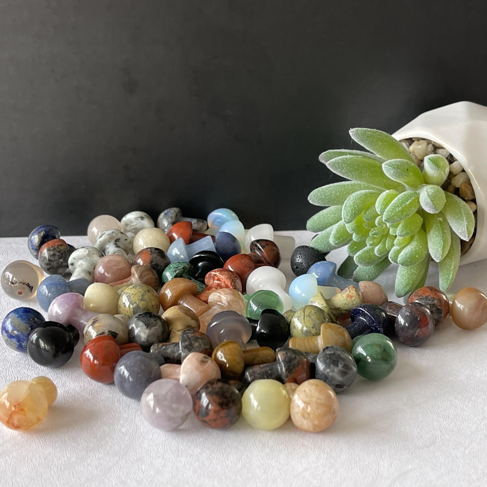 Natural Mix mini Mushroom Quartz Crystal Carved Skull Healing Random