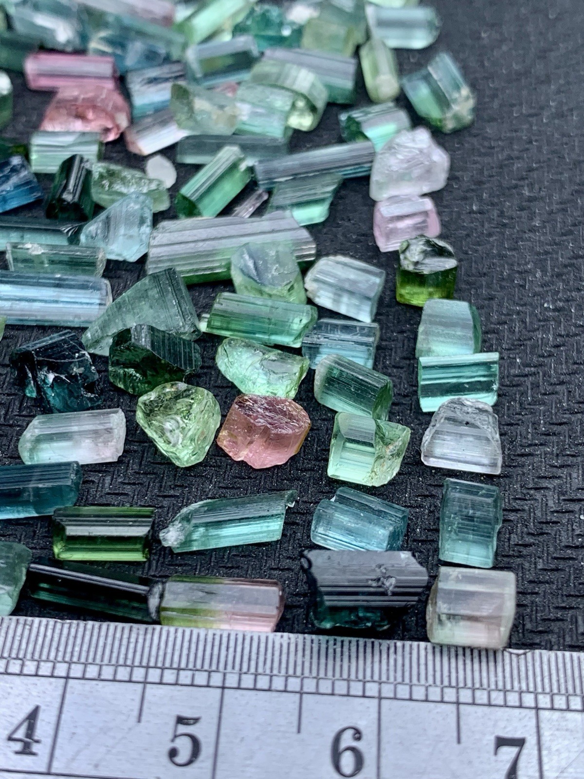 Multi Colour Tourmaline Eye Clean & Loupe Clean 137 Carats Rough For Cutting