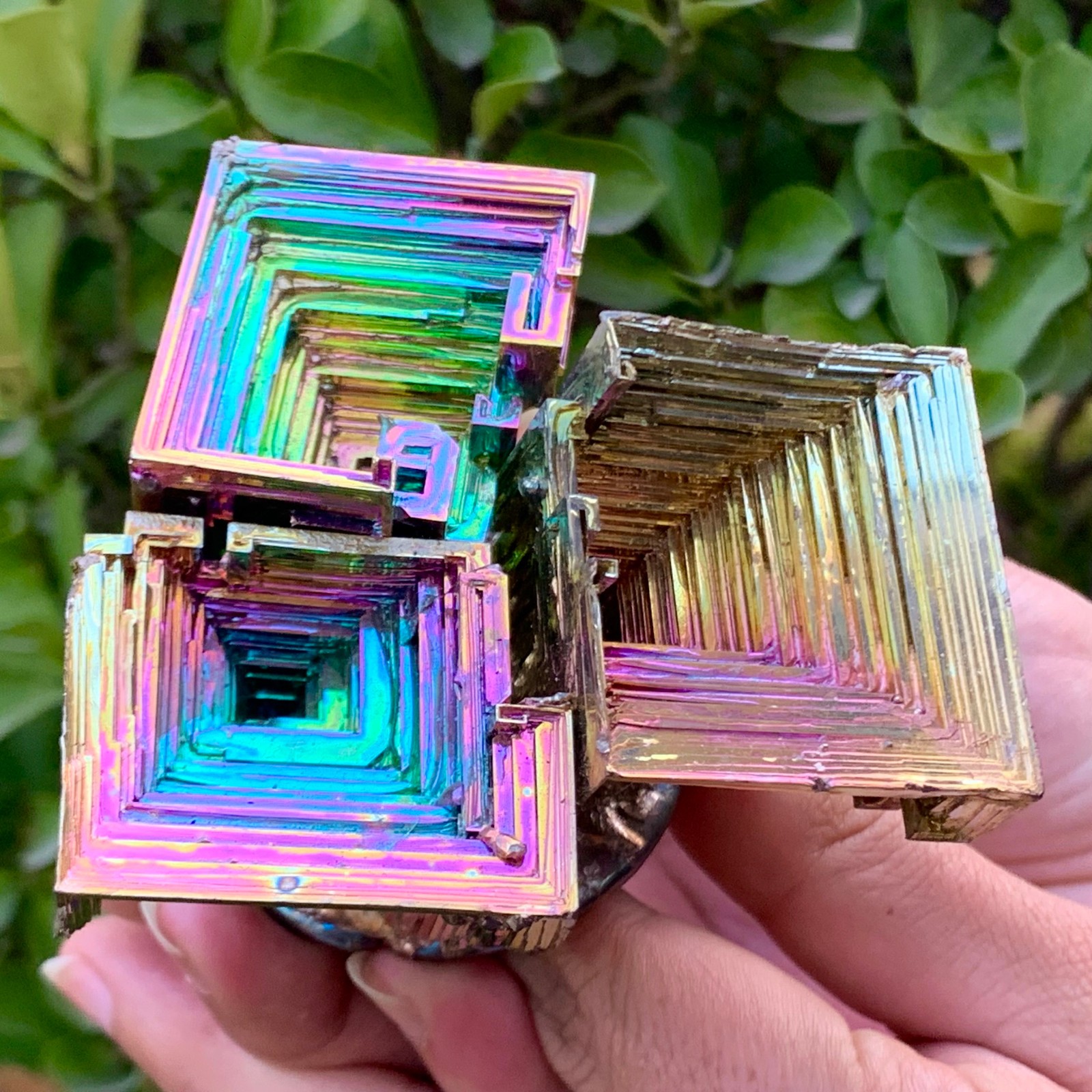 1.63LB ram Bismuth rainbow crystal elementBi gemstone Mineral specimen healing