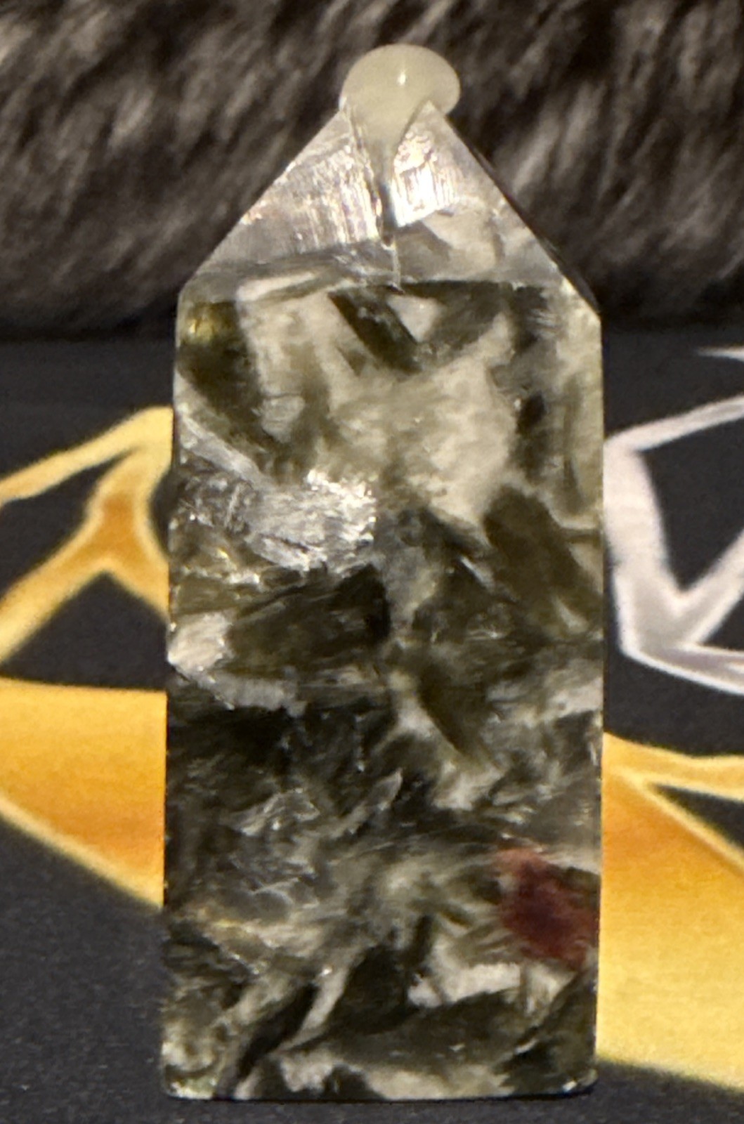 Chunky Green Mica Tower 3.4 oz almost 3 in
