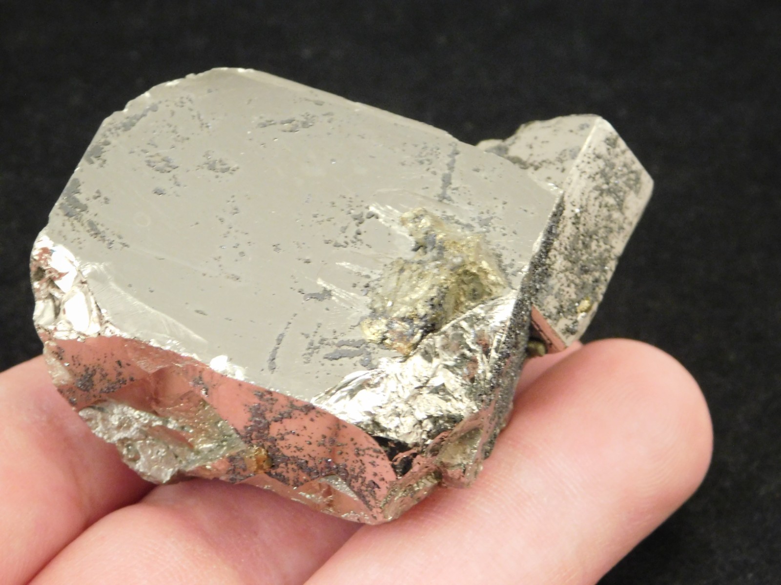 Larger 100% Natural PYRITE CUBE TWIN From Peru 183gr