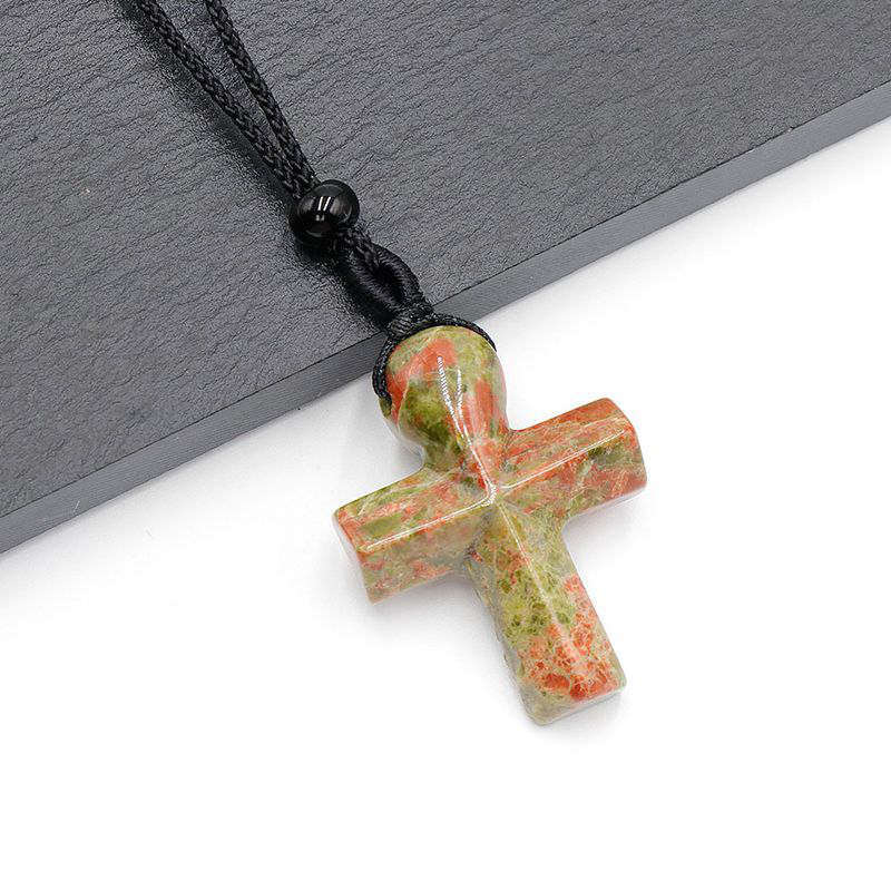 Natural Quartz Crystal Gemstone Crucifix Pendant Healing Reiki Necklace Amulet
