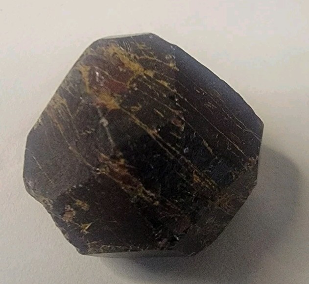 Lot Of Garnet crystals Roughly 100 grams Raw Natural Unpolished Uncut