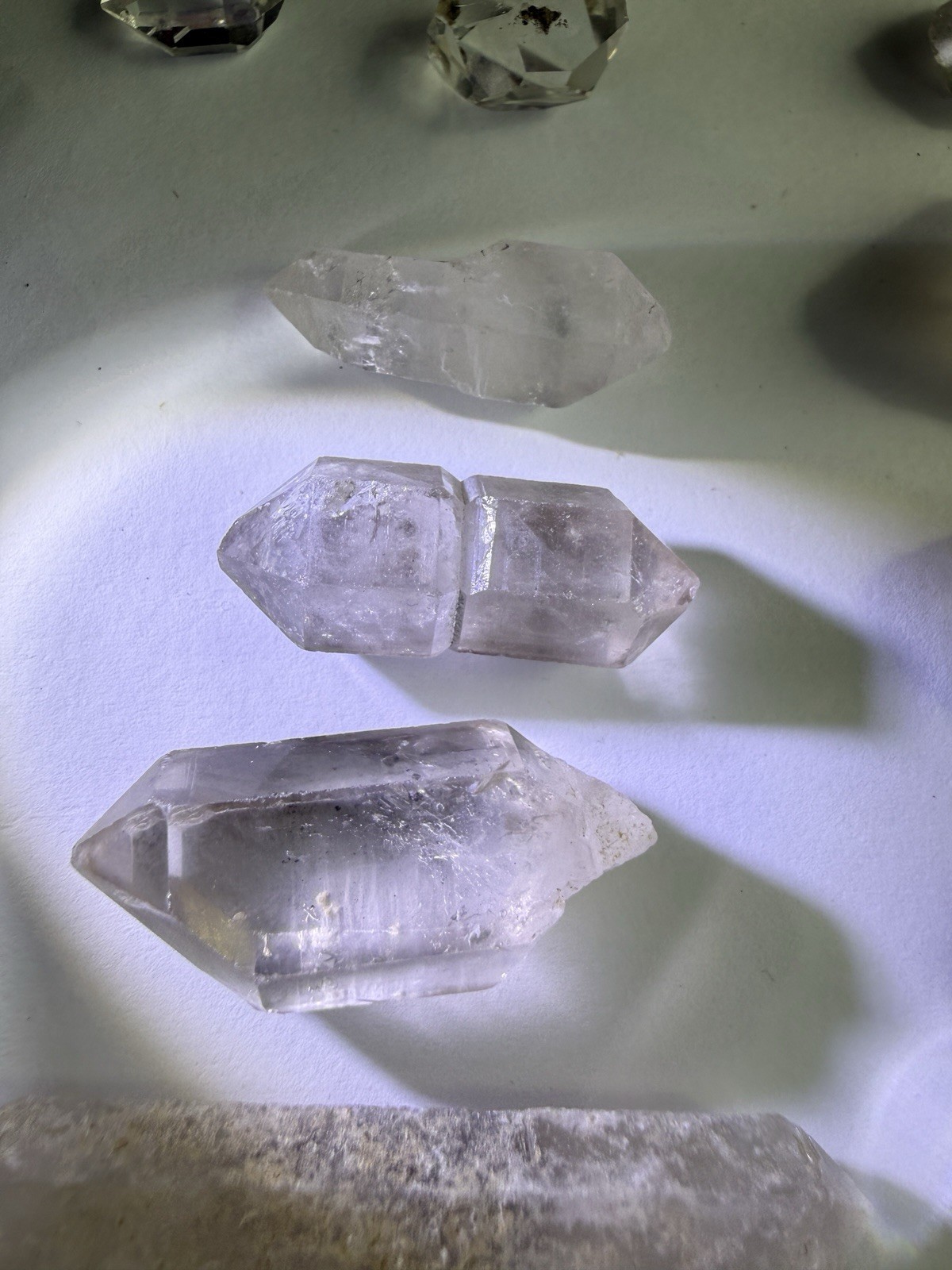 370g Double Terminated Quartz Crystal Lot 28pc Natural Smoky Clear Points Raw