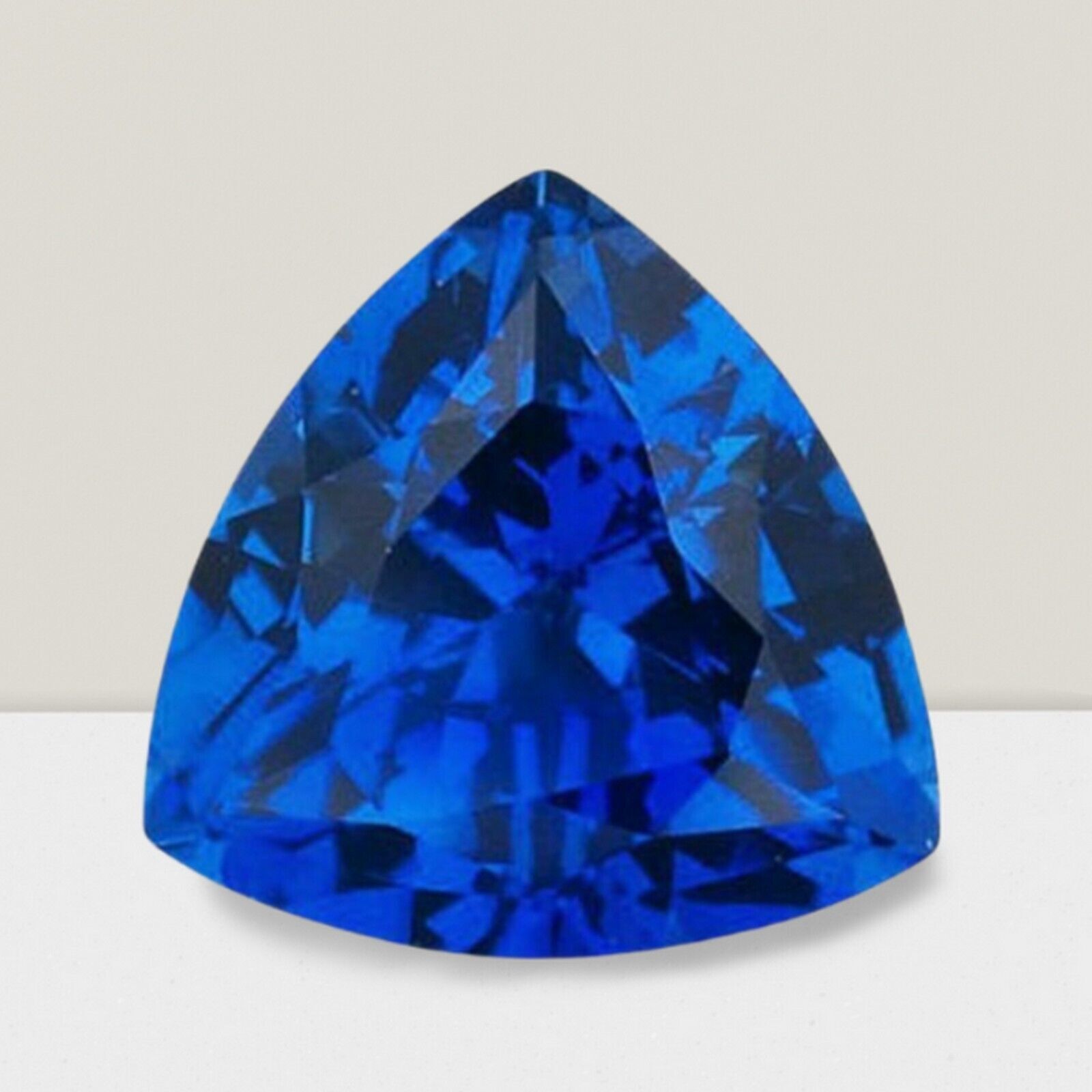 Blue Sapphire Trillion Cut Gemstone 5 Cts – 11 mm Flawless Loose Gem