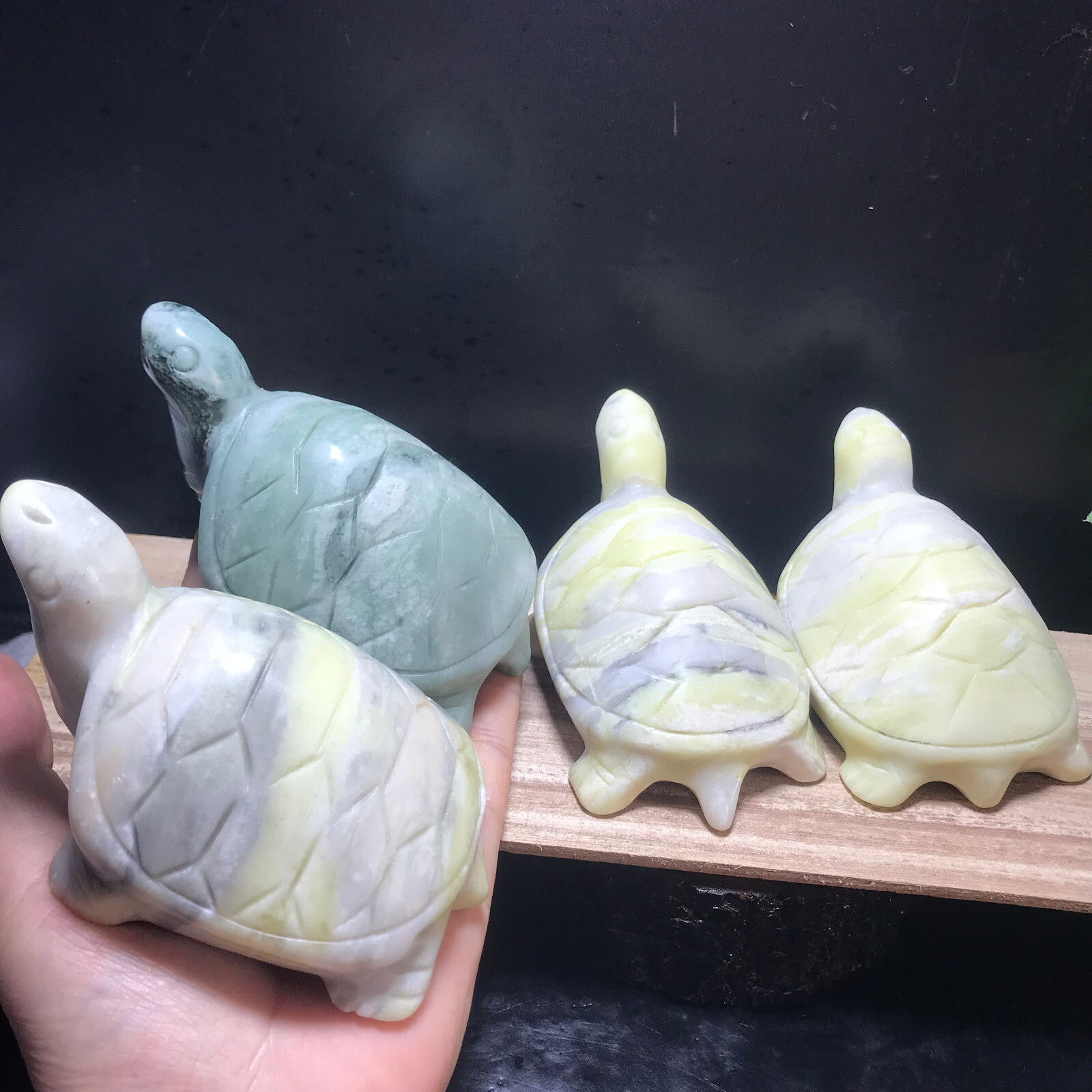 350g Green Jasper Quartz Hand Carved Crystal tortoise 01