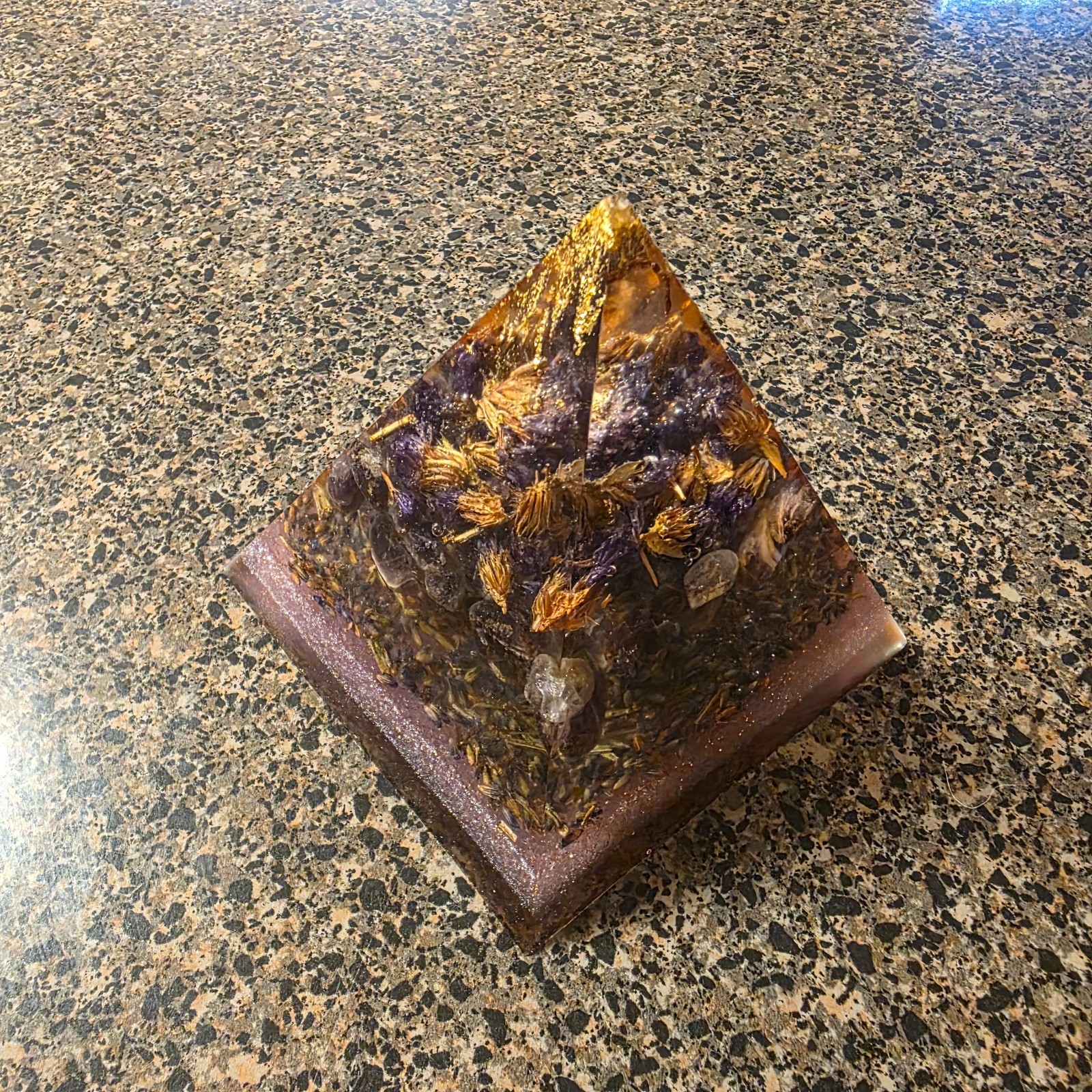 Large Hand Poured Acrylic Pyramid – Flowers & Amethyst Crystals Inside