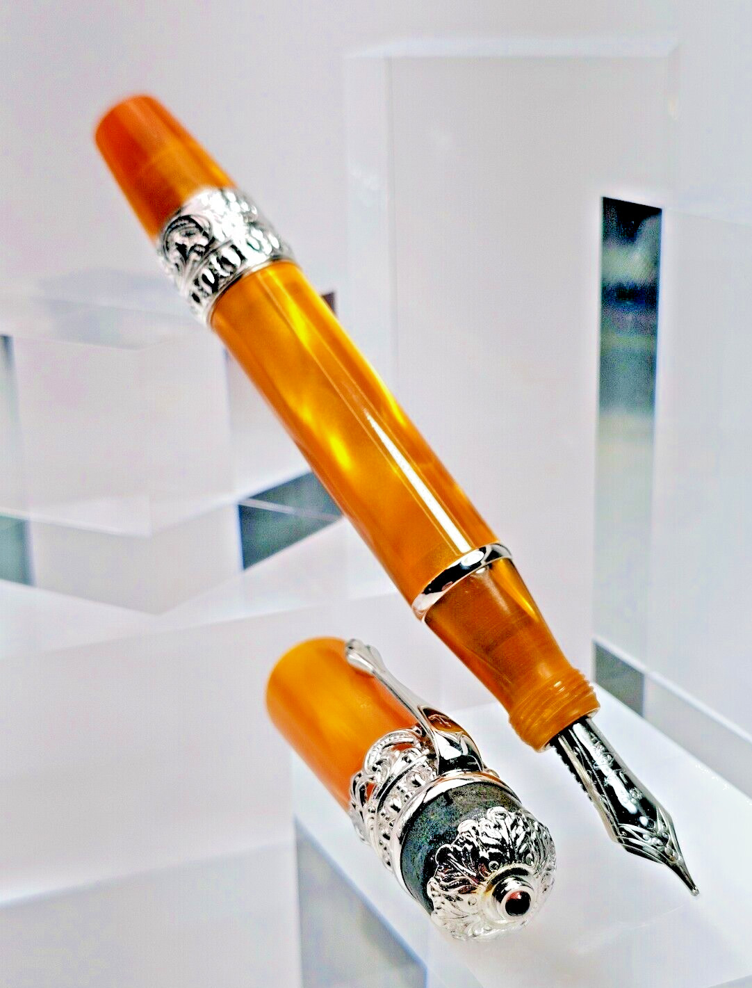 RARE! ANCORA VESUVIO YELLOW LIMITED EDITION 73/88 FOUNTAIN PEN FINE 18K GOLD NIB